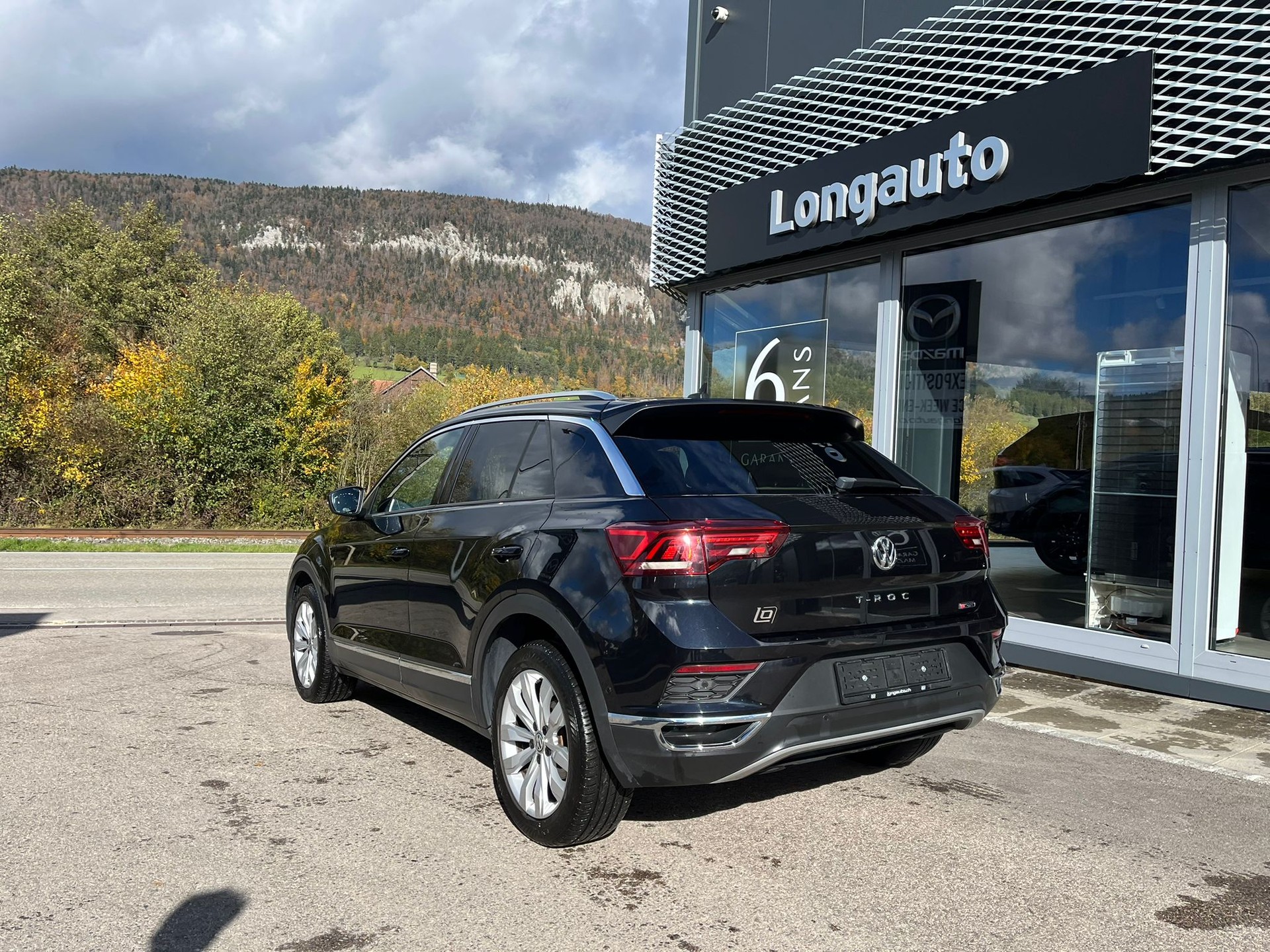 VW T-Roc 2.0 TSI Sport DSG 4Motion-image-6