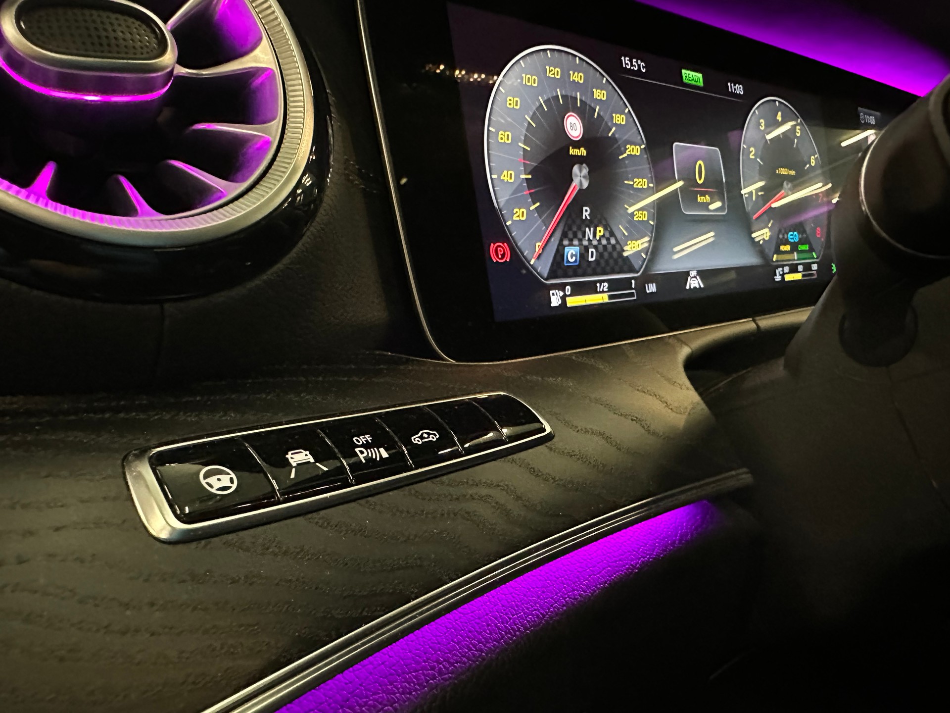 MERCEDES-BENZ E 53 AMG 4Matic+ Speedshift MCT-image-15