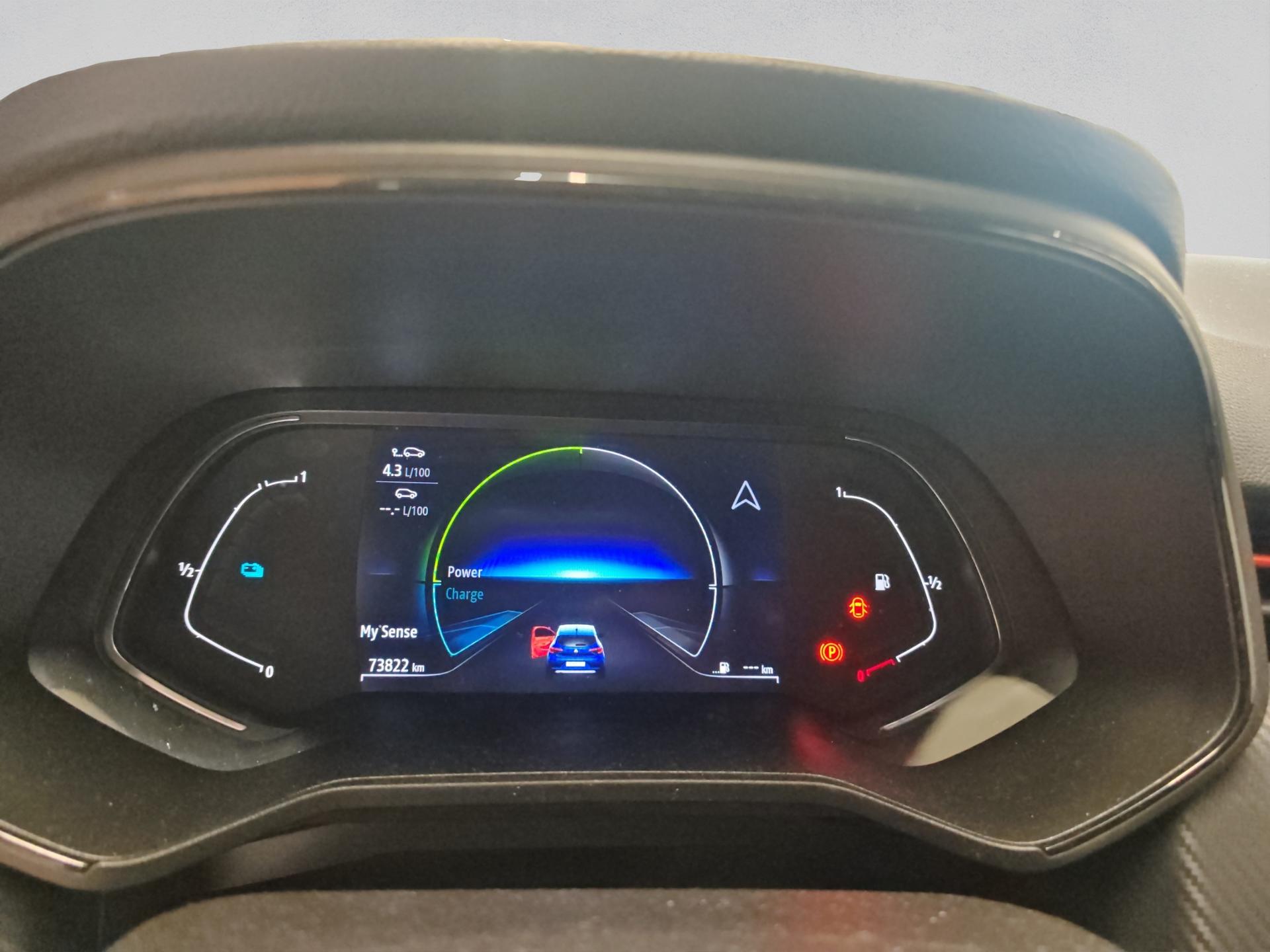 RENAULT Clio 1.6 E-Tech RS Line-image-10