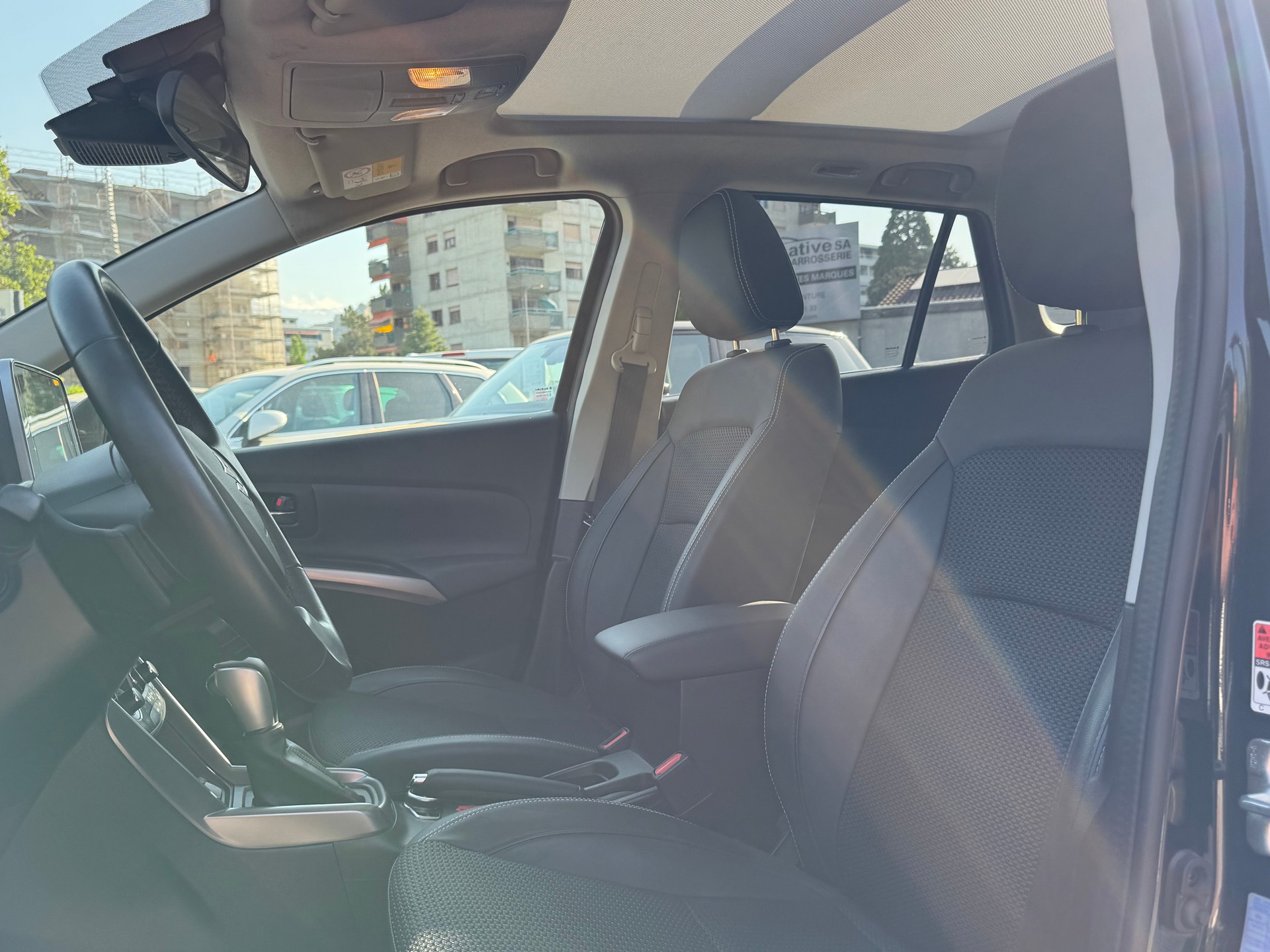 SUZUKI SX4 S-Cross 1.4 16V Piz Sulai Top Hybrid 4WD Automatic-image-15