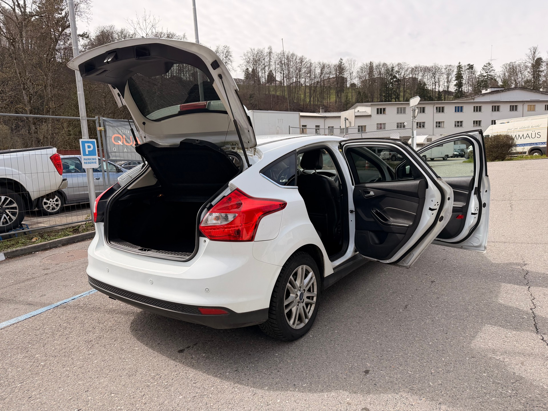 FORD Focus 1.6 TDCi Trend-image-18