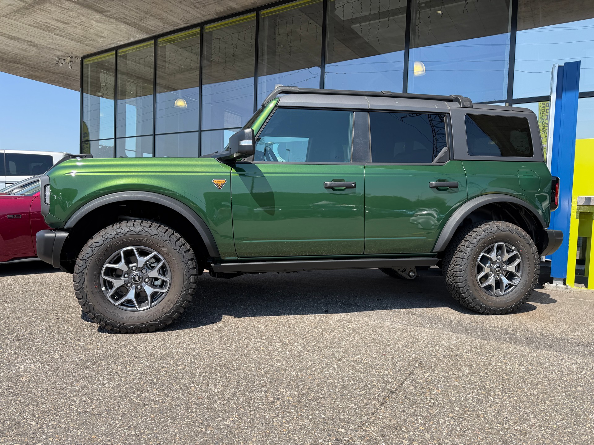FORD Bronco 2.7 EcoB Badlands e-4WD-image-3