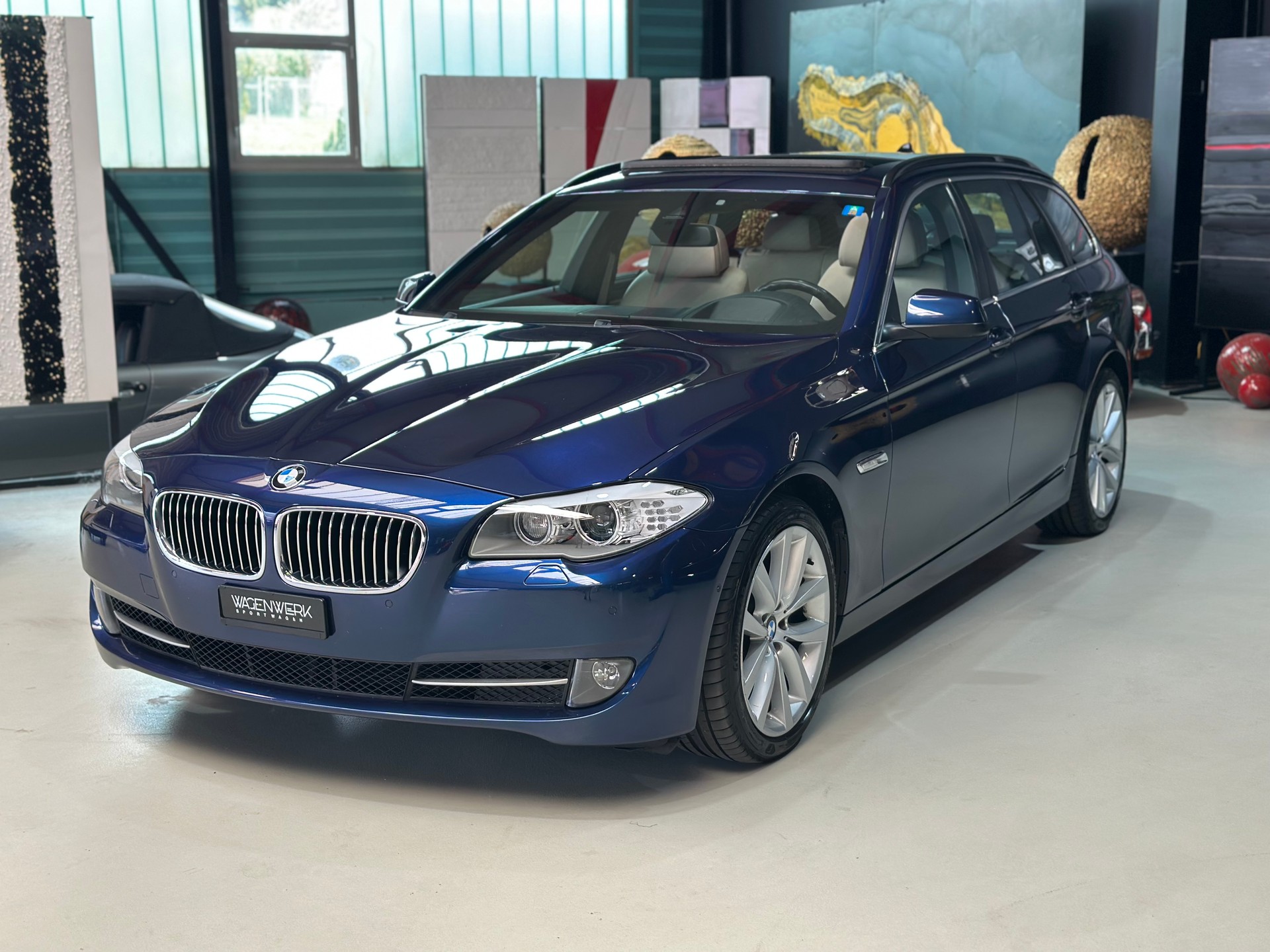 BMW 535d xDrive Touring Steptronic-image-3