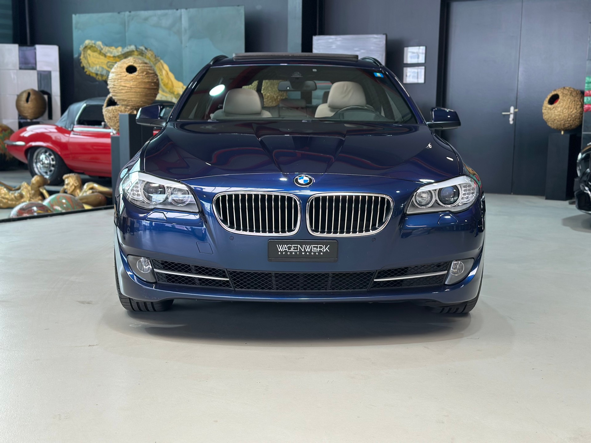 BMW 535d xDrive Touring Steptronic-image-2