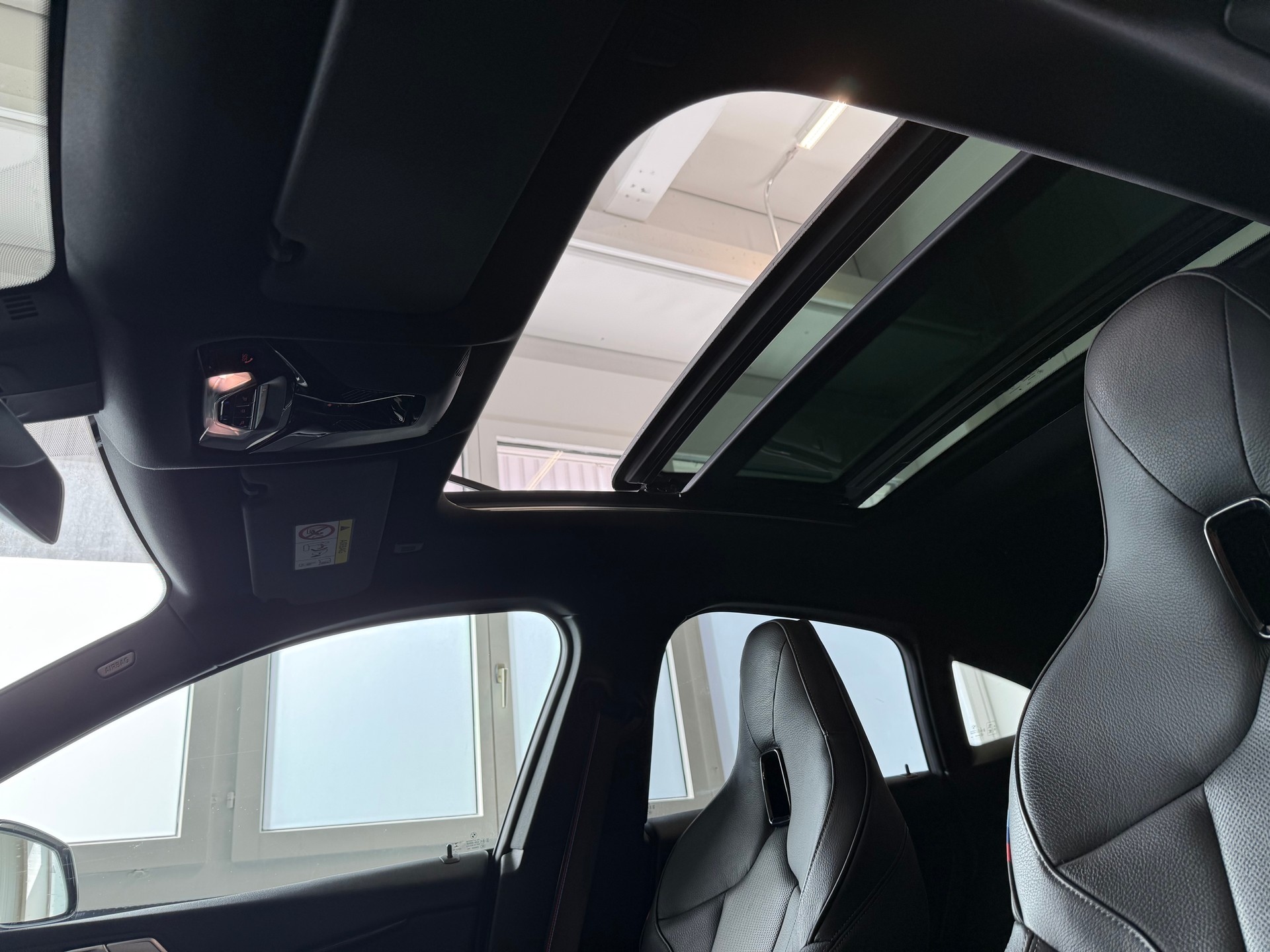 BMW M235i Gran Coupé xDrive Pure M Sport Steptronic-image-17