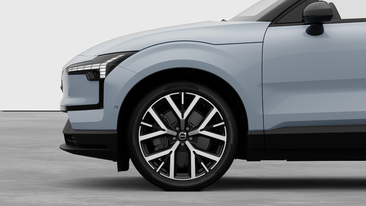 VOLVO EX 30 E60 Twin Ultra Performance AWD-image-7