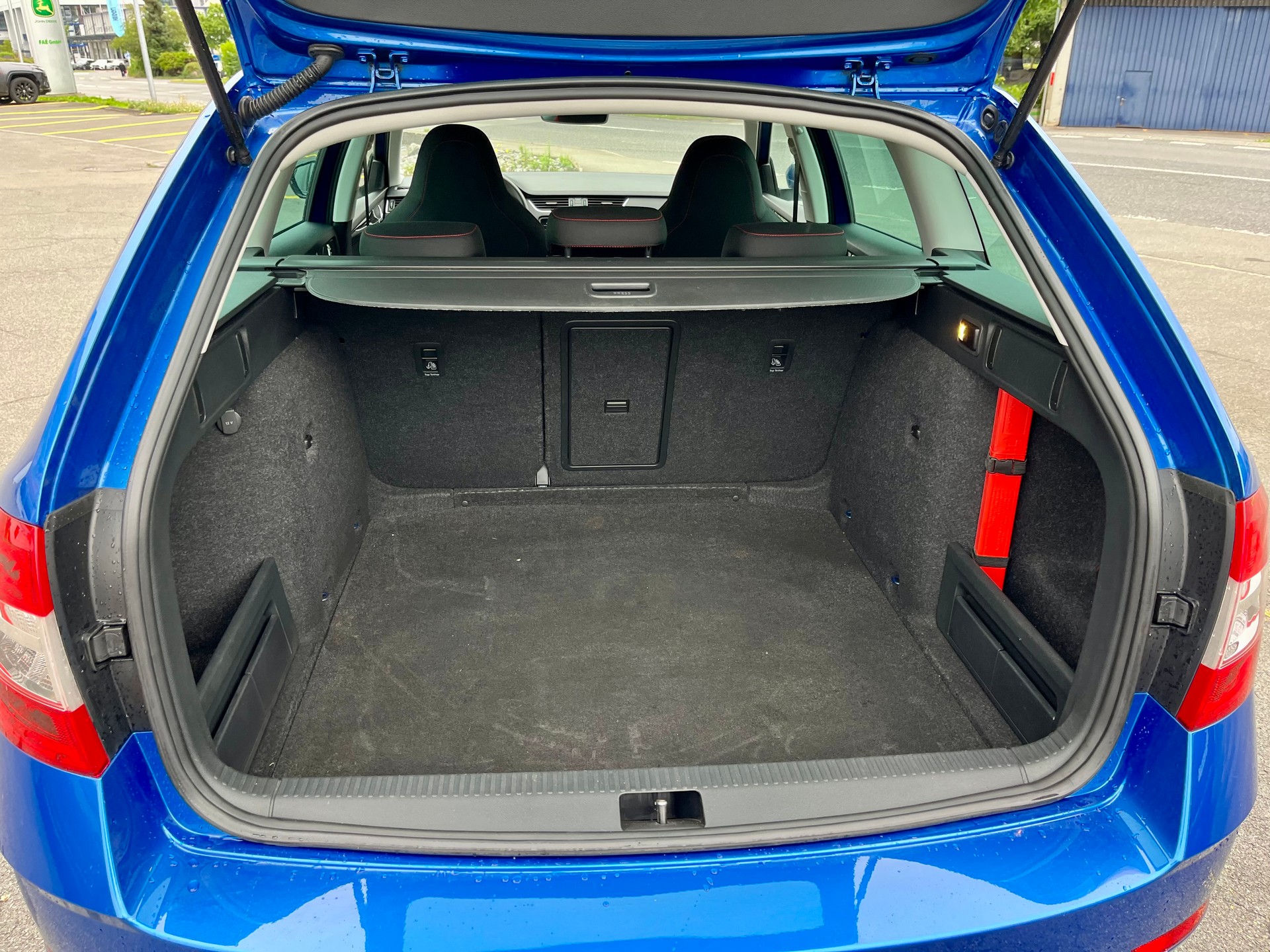 SKODA Octavia Combi 1.5 TSI Clever-image-19