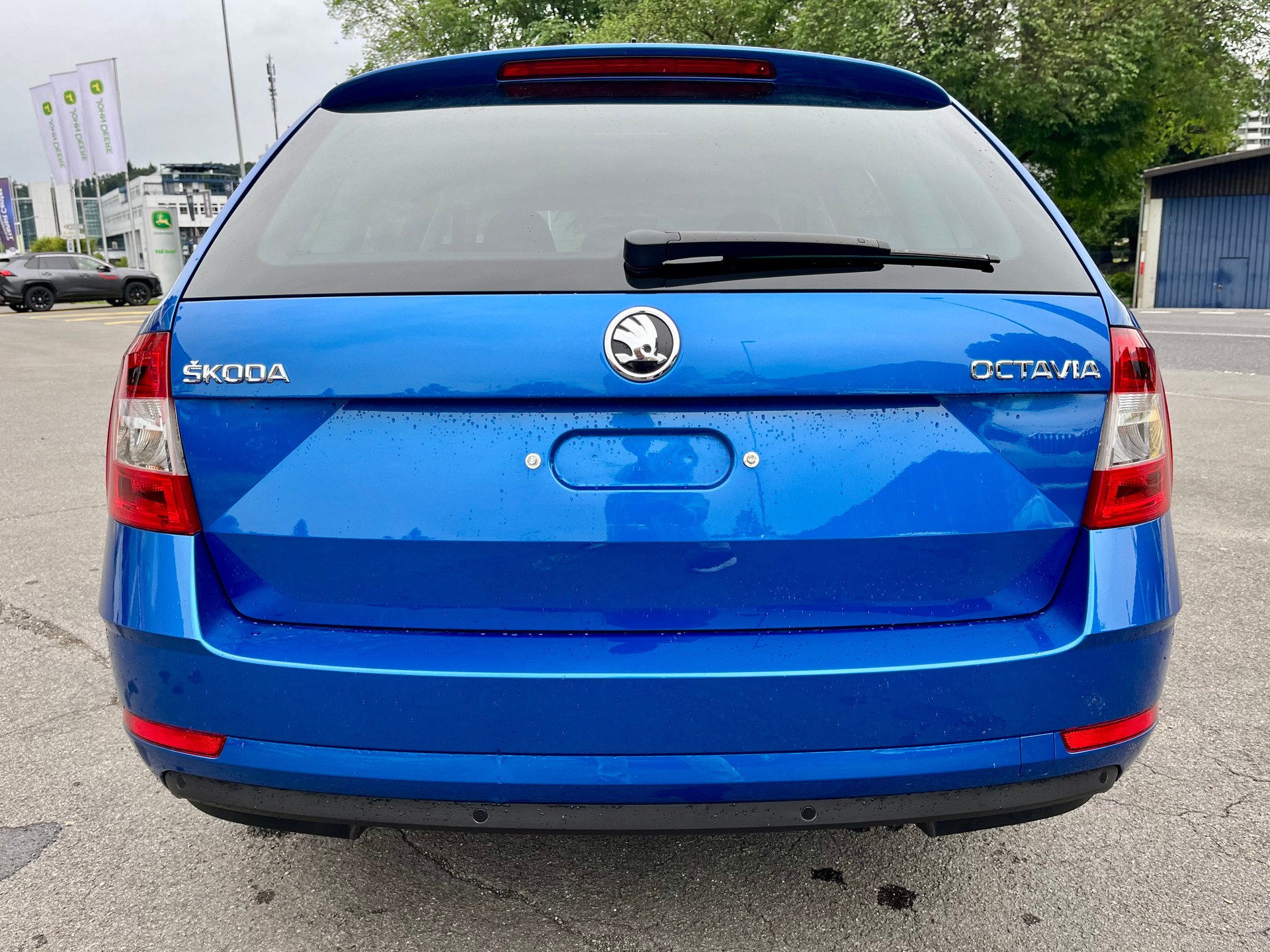 SKODA Octavia Combi 1.5 TSI Clever-image-3
