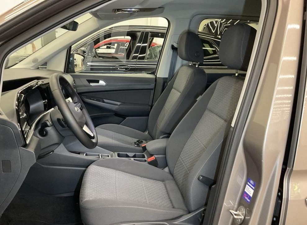 FORD Grand Tourneo Connect 1.5 EcoBoost Titanium Automat-image-7