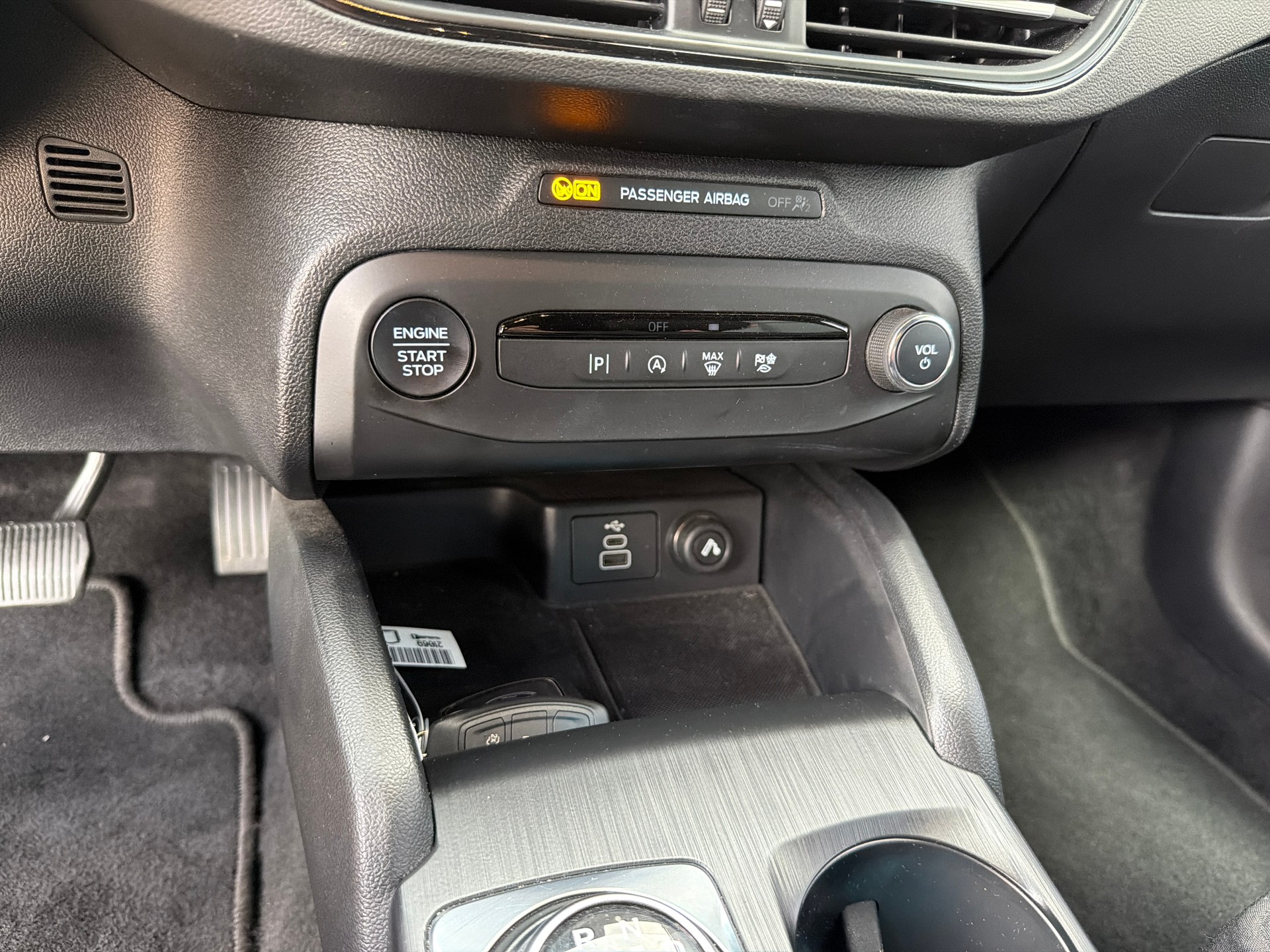 FORD Focus 1.5 TDCi EcoBlue ST-Line Automatic-image-13