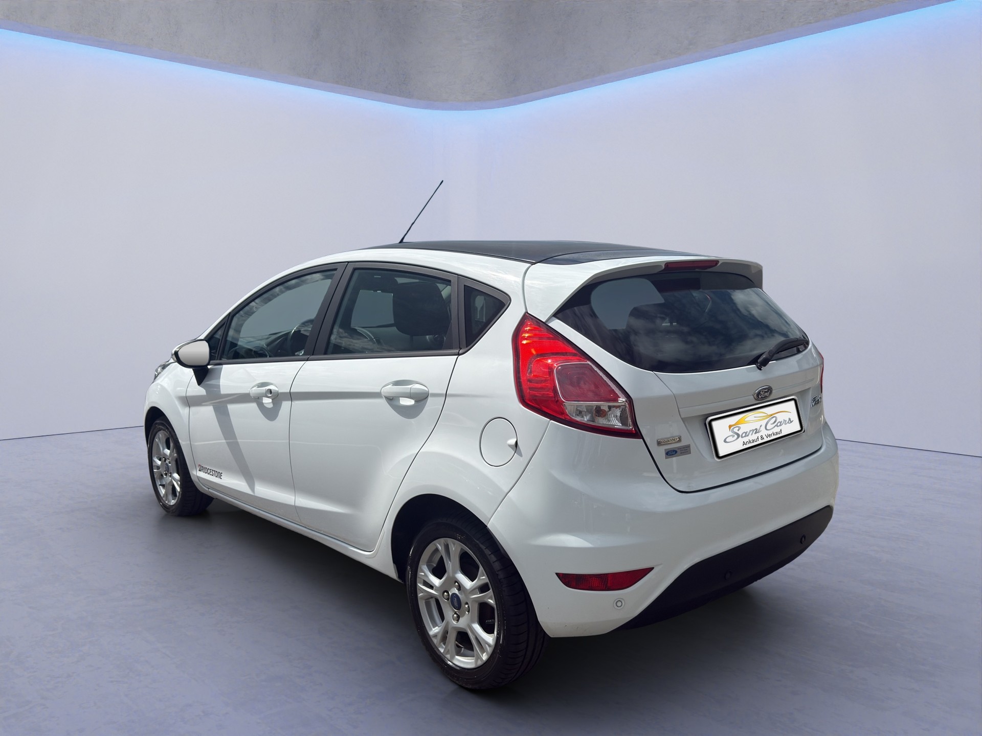 FORD Fiesta 1.0 SCTi Titanium-image-5