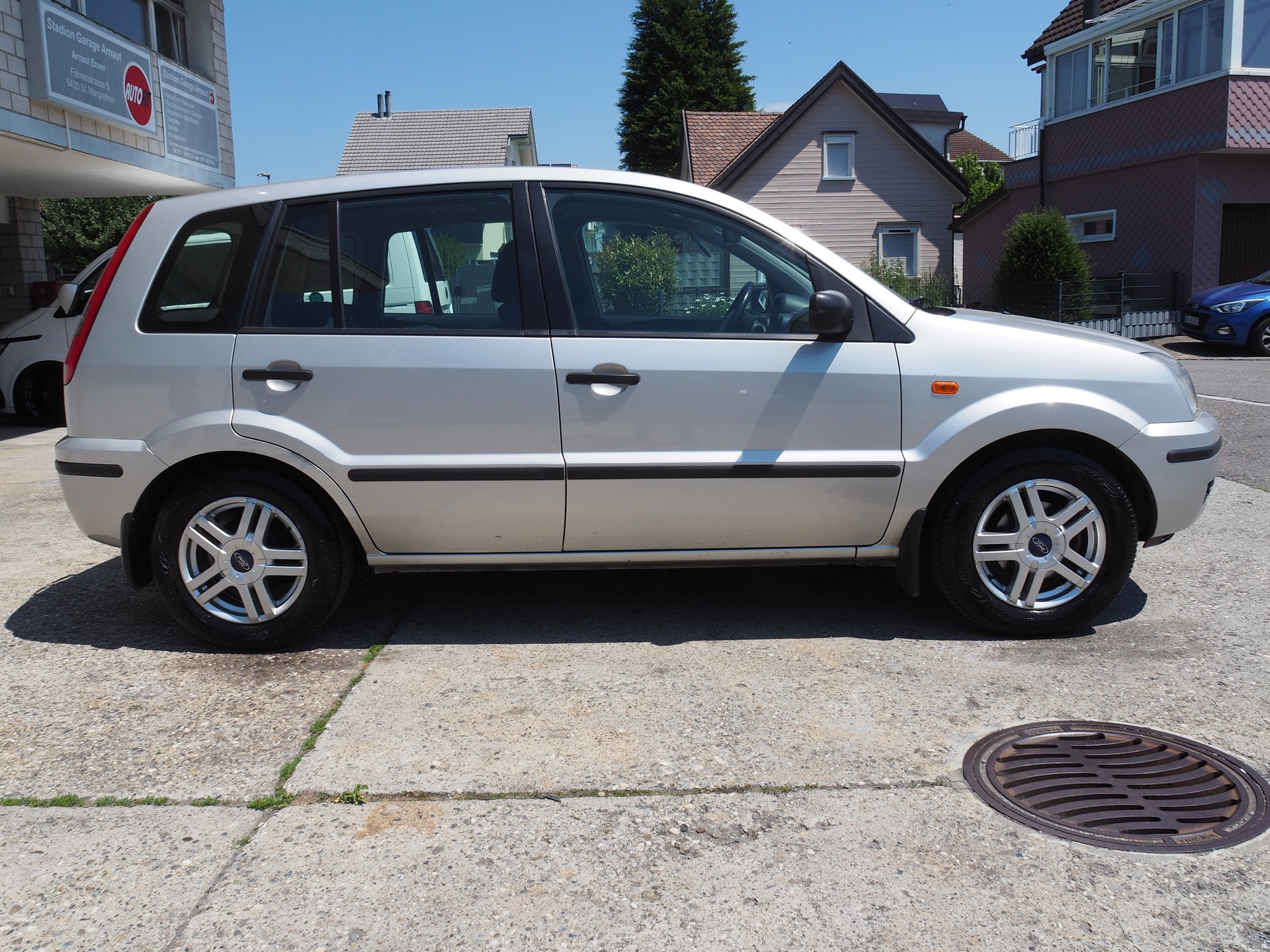 FORD FUSION-image-6