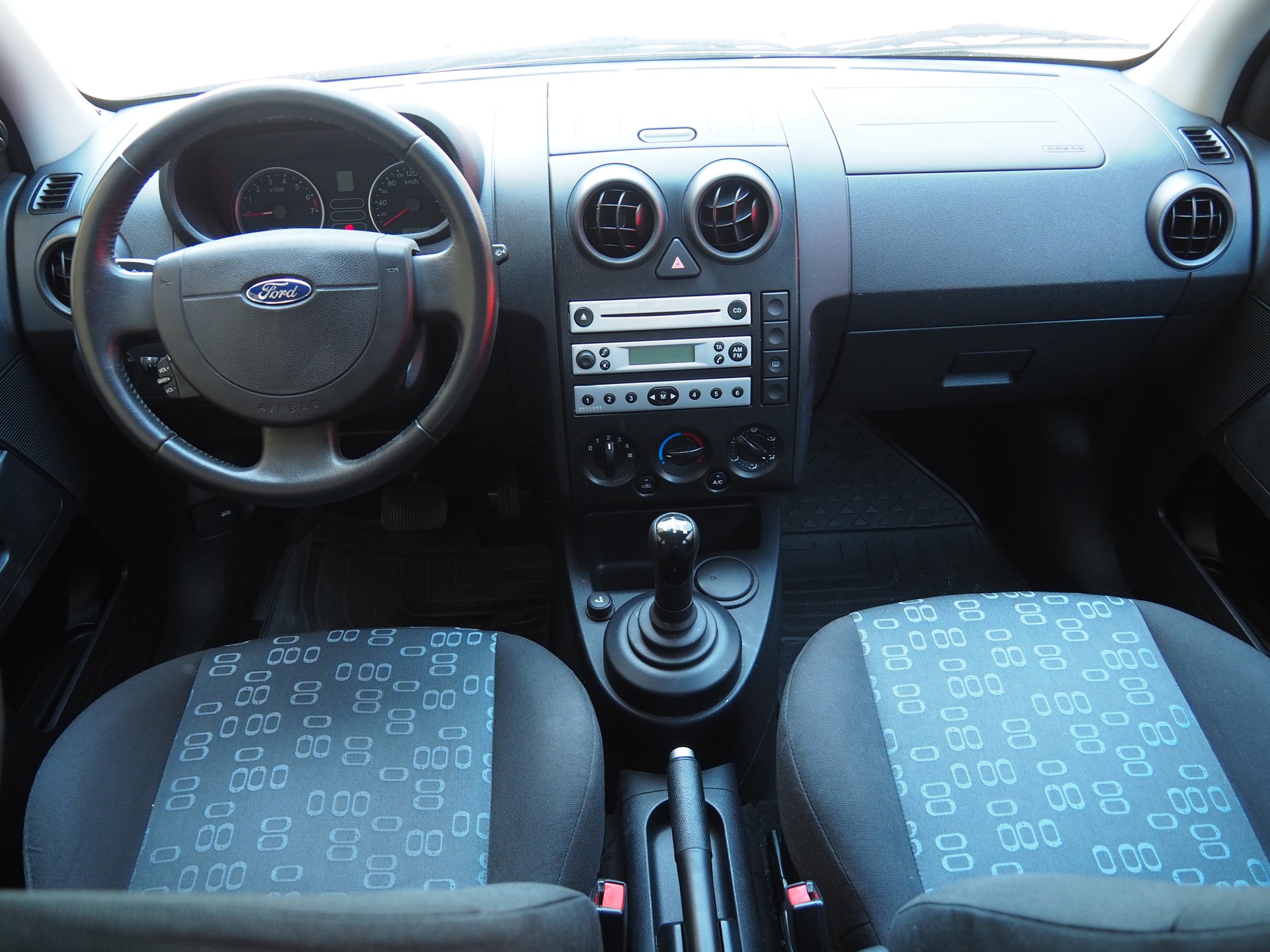 FORD FUSION-image-10