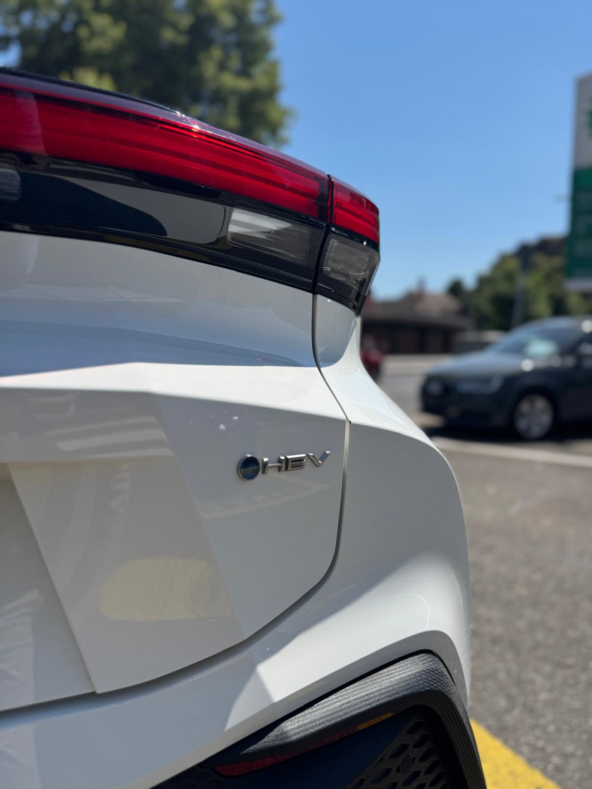 TOYOTA C-HR 2.0 HSD CVT Trend 2WD-image-5