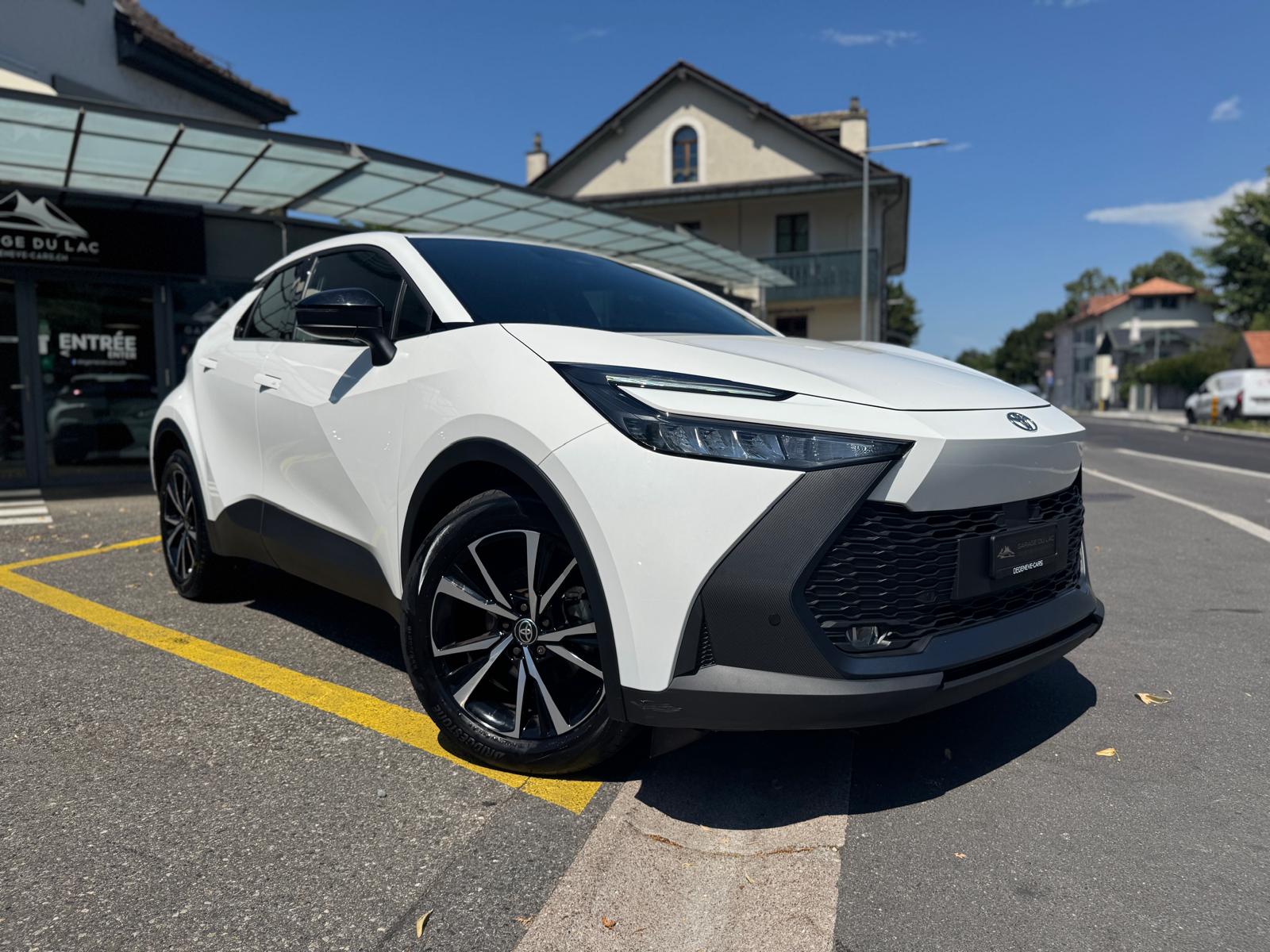 TOYOTA C-HR 2.0 HSD CVT Trend 2WD-image-0