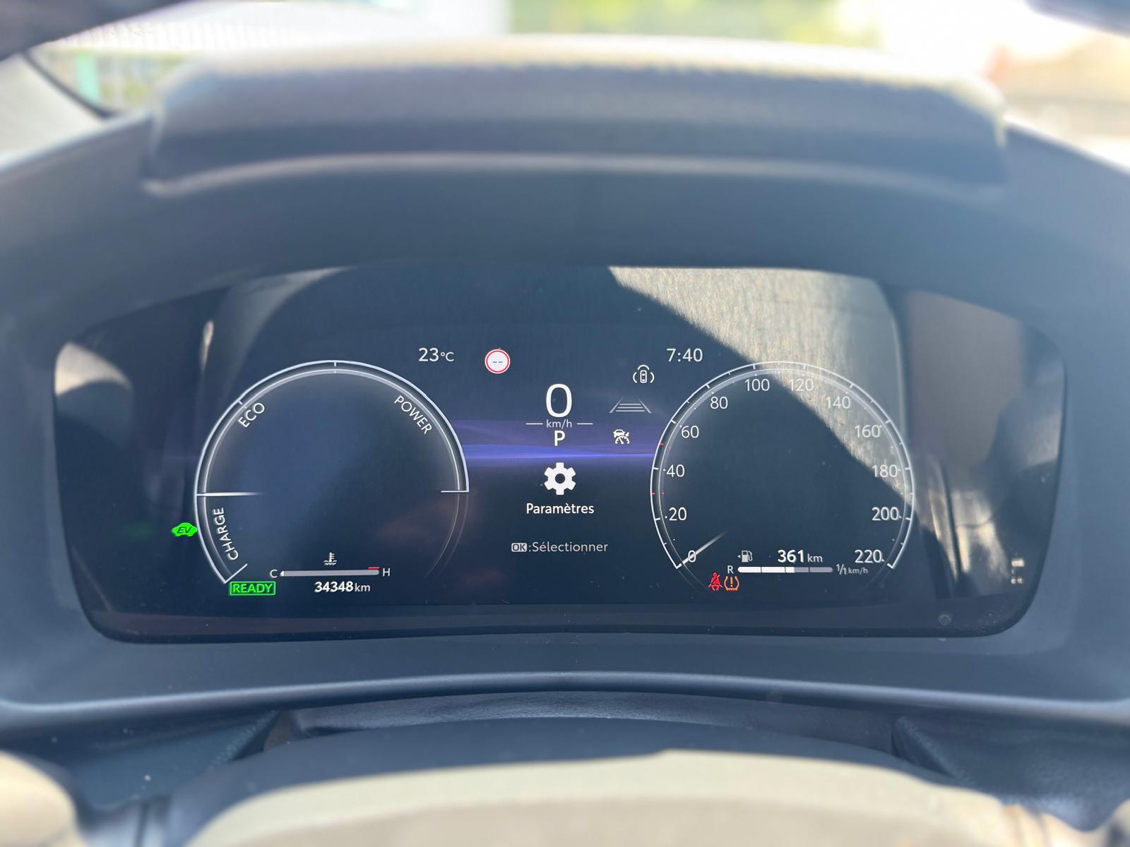 TOYOTA C-HR 2.0 HSD CVT Trend 2WD-image-19