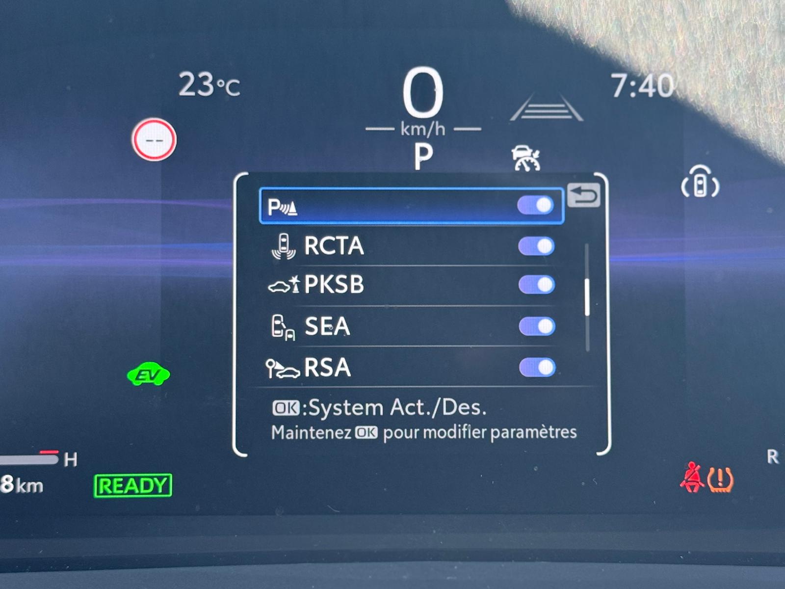 TOYOTA C-HR 2.0 HSD CVT Trend 2WD-image-21