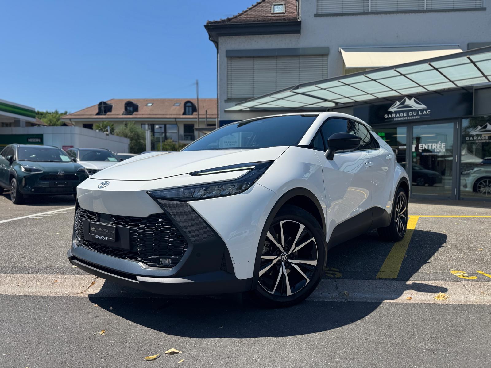 TOYOTA C-HR 2.0 HSD CVT Trend 2WD-image-1
