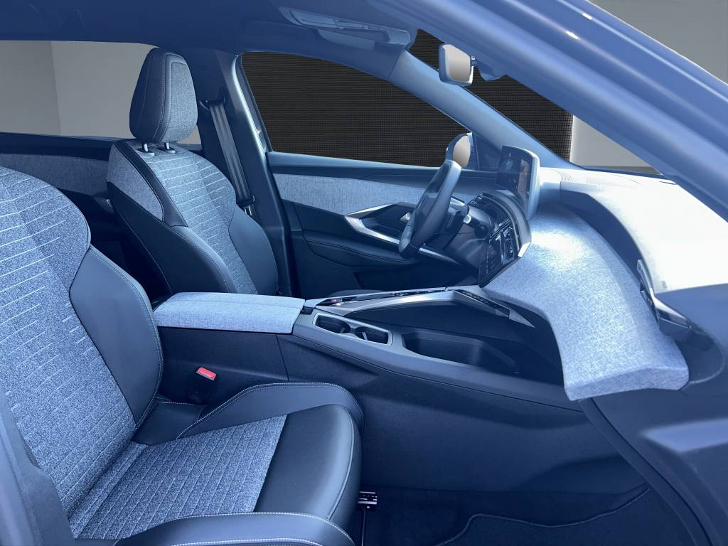 PEUGEOT 5008 195 Plug-in Hybrid e-DCS7 Allure-image-10