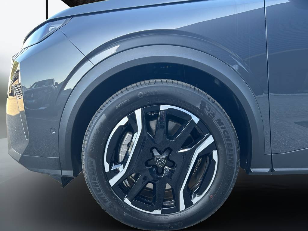 PEUGEOT 5008 195 Plug-in Hybrid e-DCS7 Allure-image-15