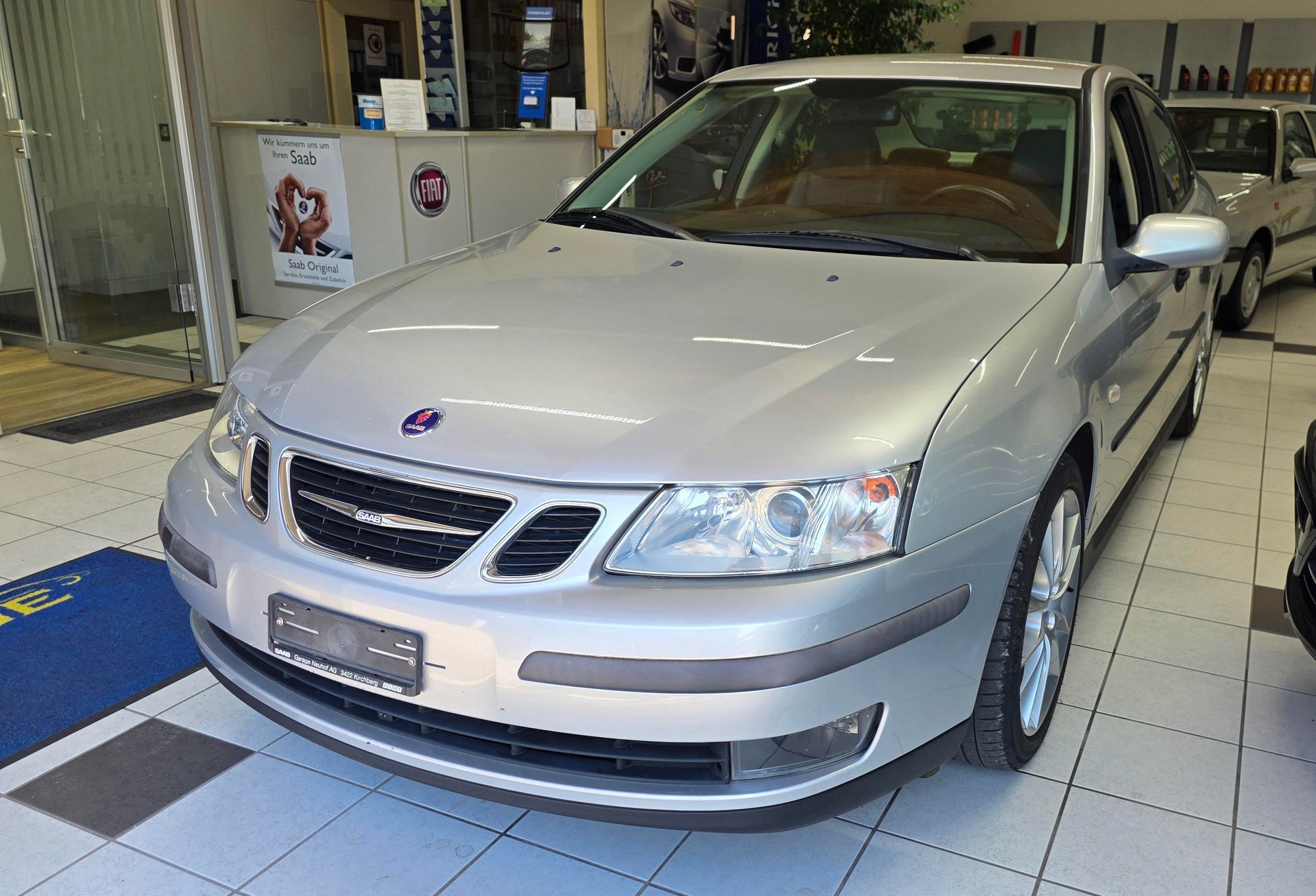 SAAB 9-3 2.0t Linear-image-0