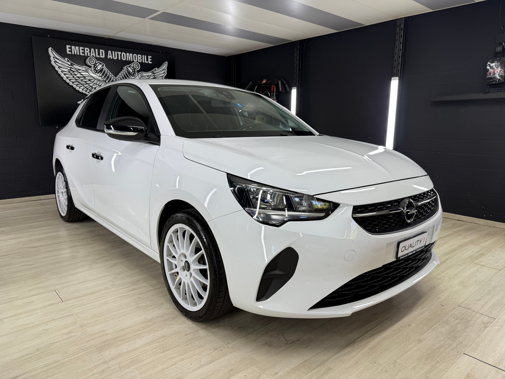 OPEL Corsa 1.2 TP Edition-image-0