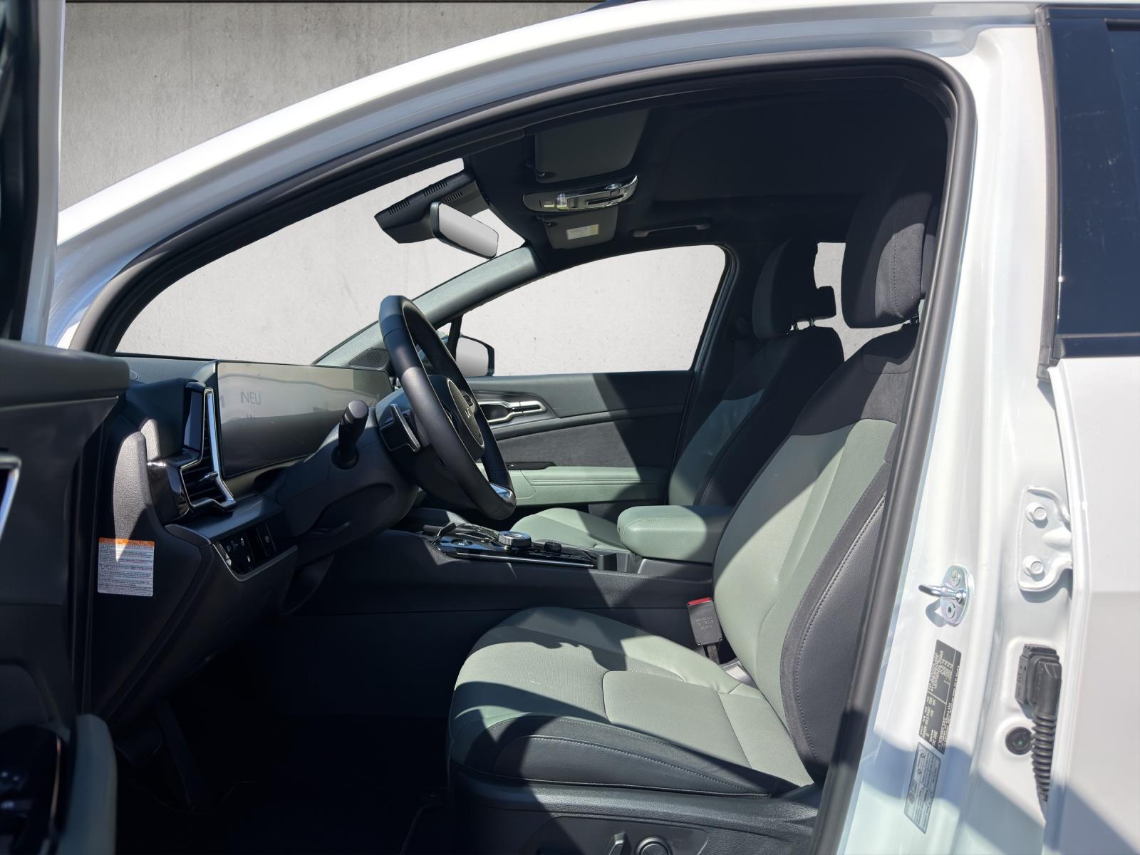 KIA Sportage 1.6 T-GDi PHEV Power Edition-image-9