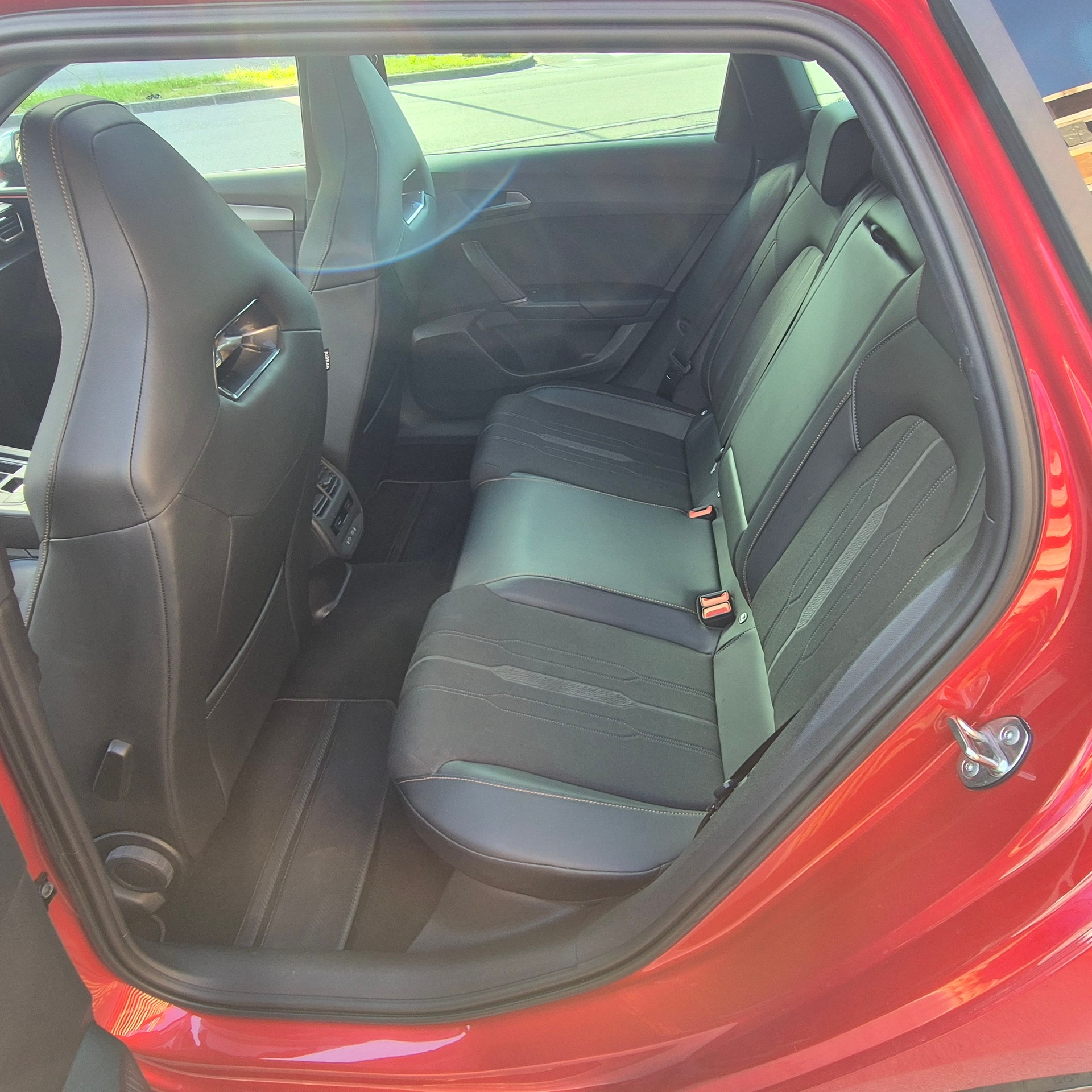 CUPRA 2.0 TSI 310 4Drive DSG-image-5