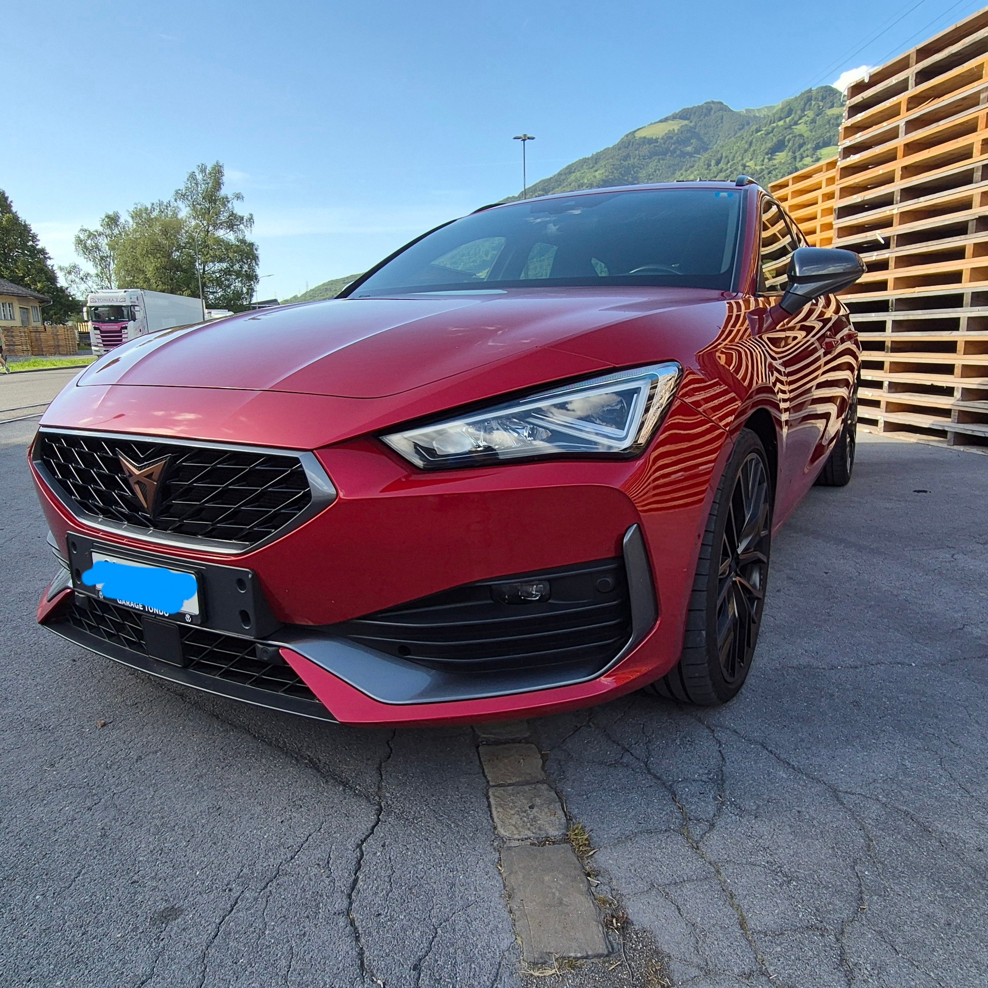 CUPRA 2.0 TSI 310 4Drive DSG-image-1