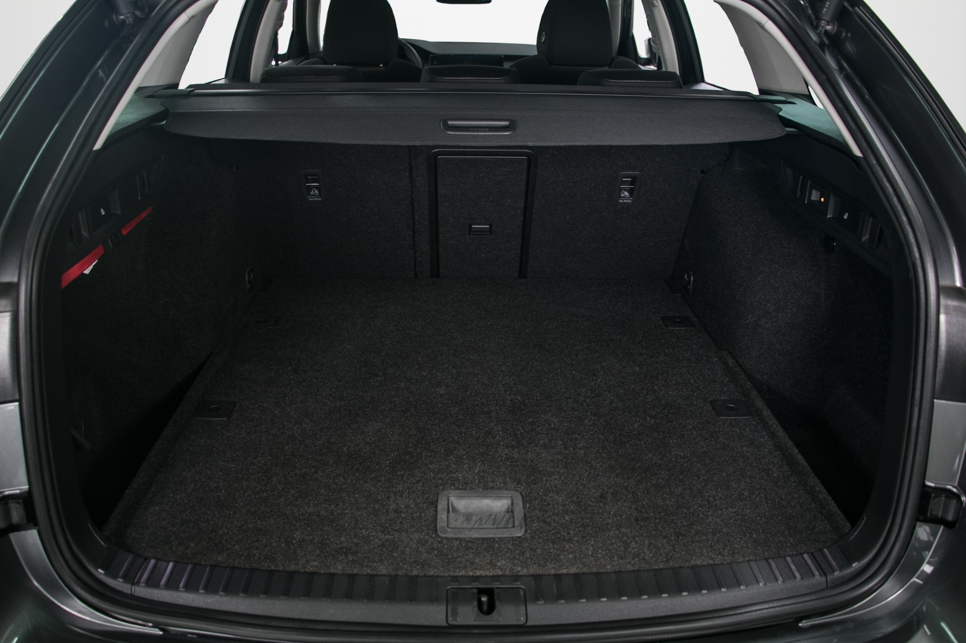 SKODA Octavia Combi 2.0 TSI DSG Scout 4x4-image-15