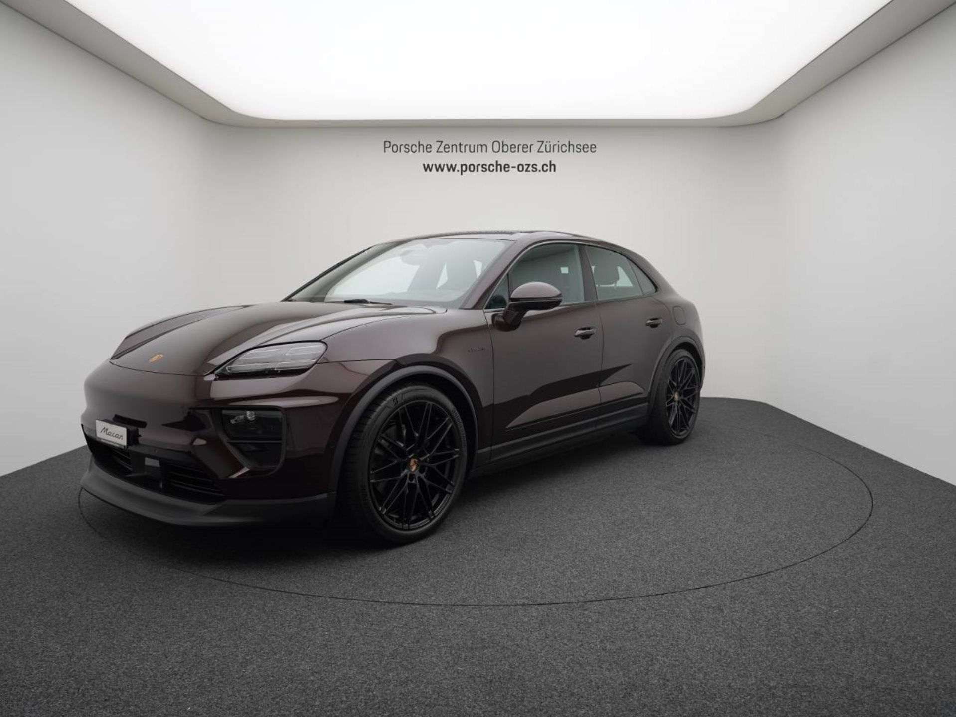PORSCHE Macan 4-image-10