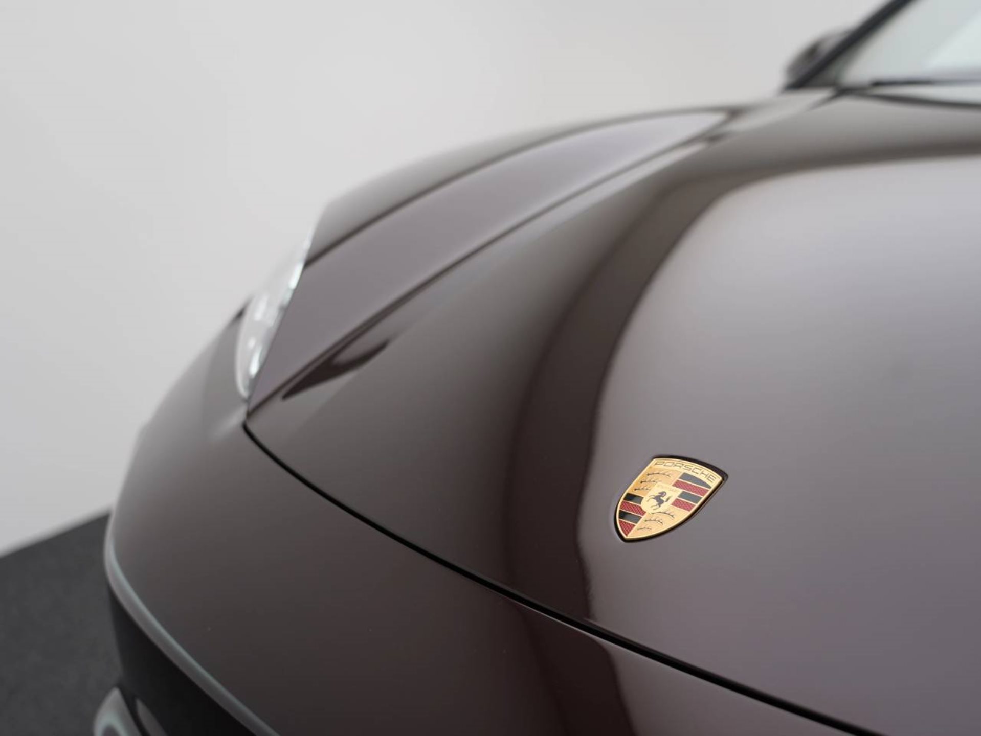 PORSCHE Macan 4-image-12