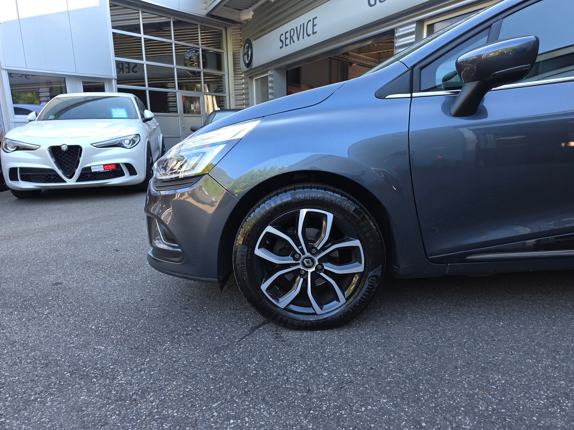 RENAULT Clio 0.9 Intens-image-3