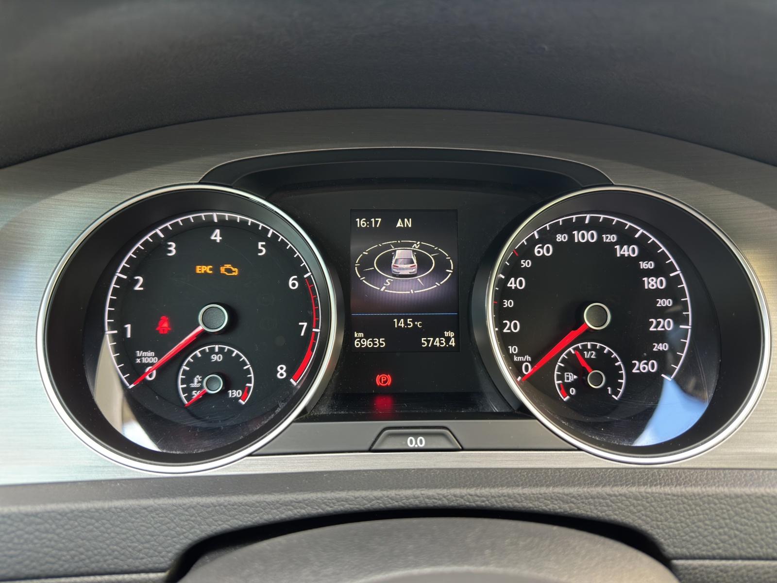 VW Golf VII 1.0 TSI BlueM Comfortline-image-11