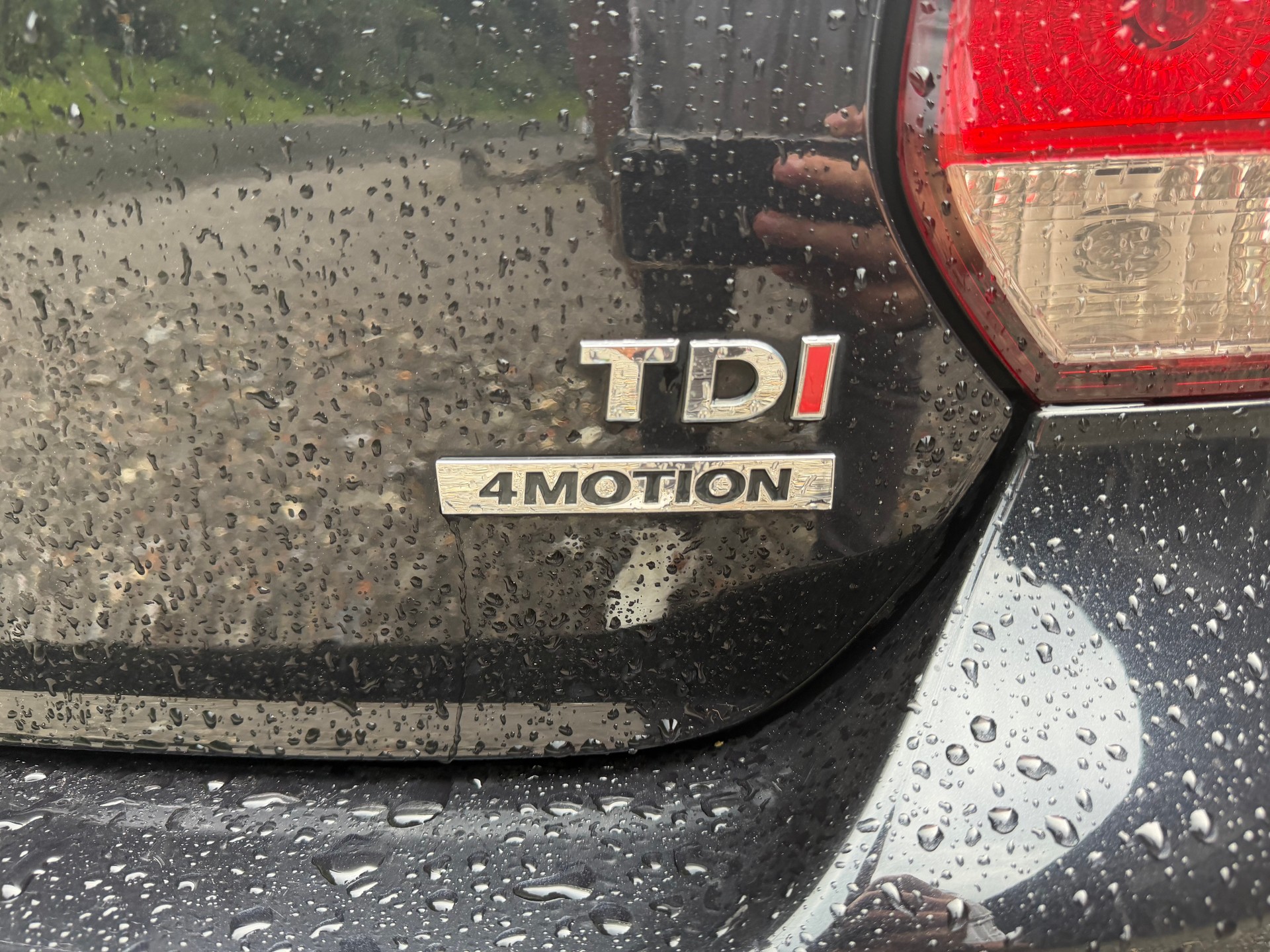 VW Golf Variant 1.6 TDI Comfortline 4Motion-image-4