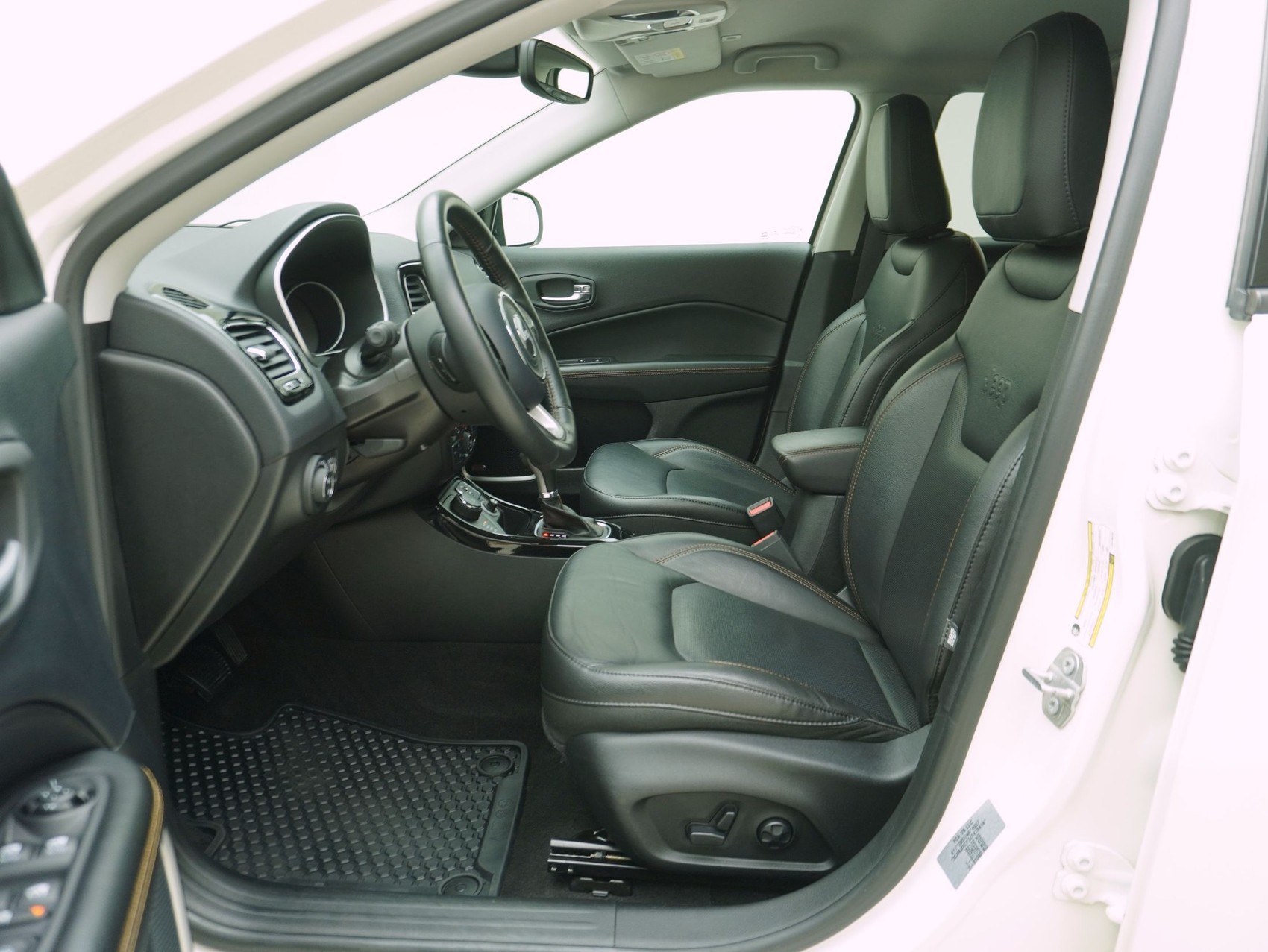 JEEP Compass 2.0 CRD Limited AWD-image-8