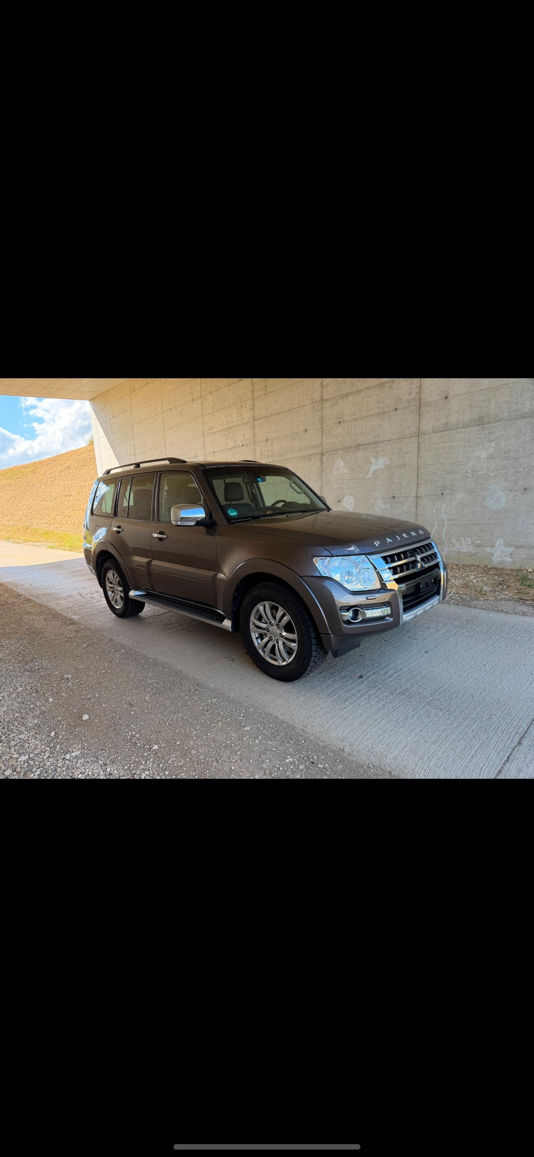 MITSUBISHI Pajero 3.2 DI-D Value Automatic-image-1