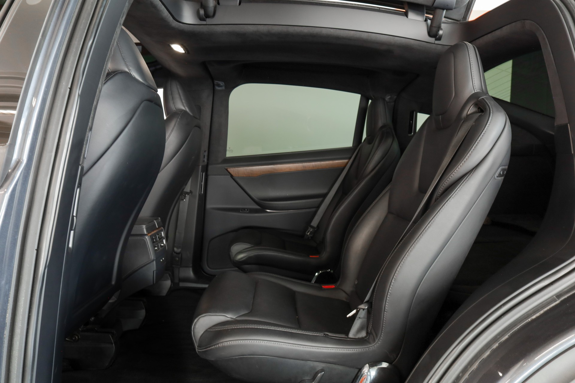 TESLA Model X Maximale-Reichweite-image-11