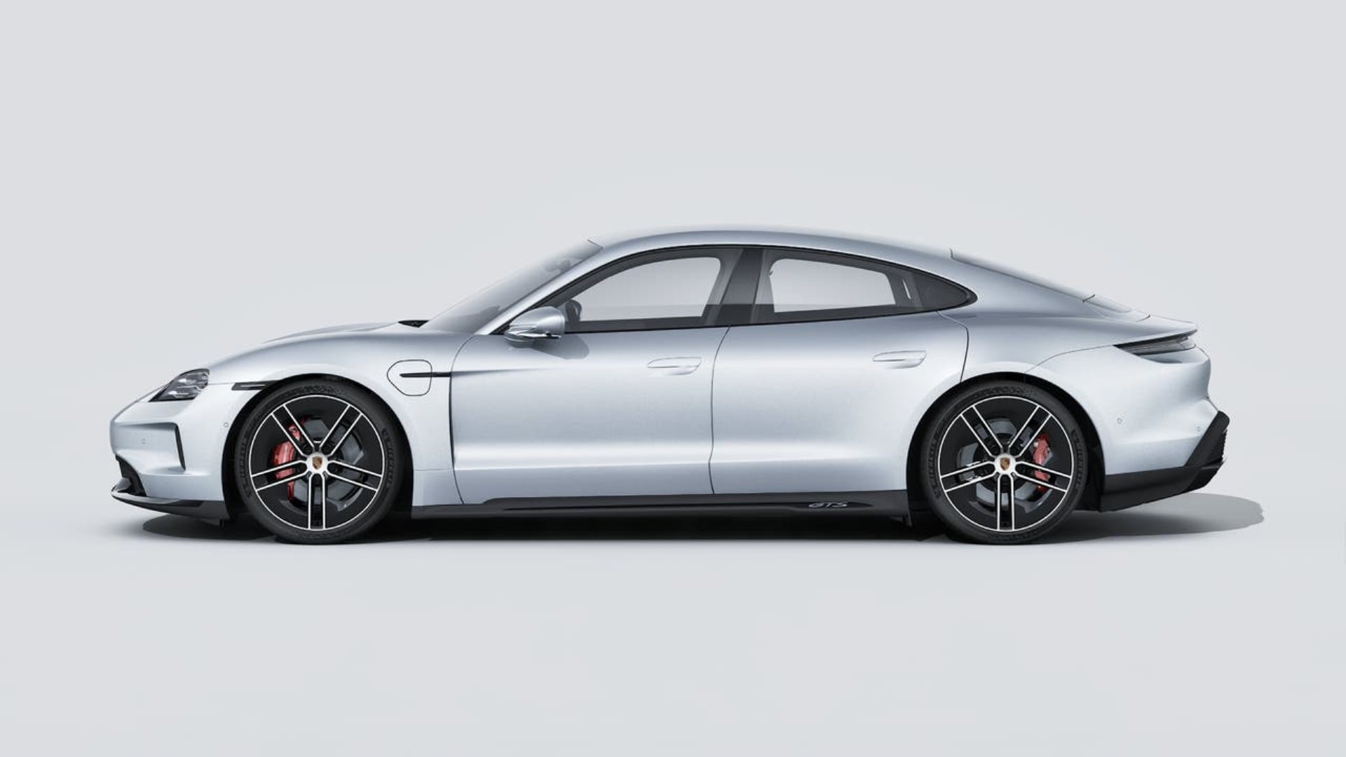PORSCHE Taycan GTS-showroom-element-1