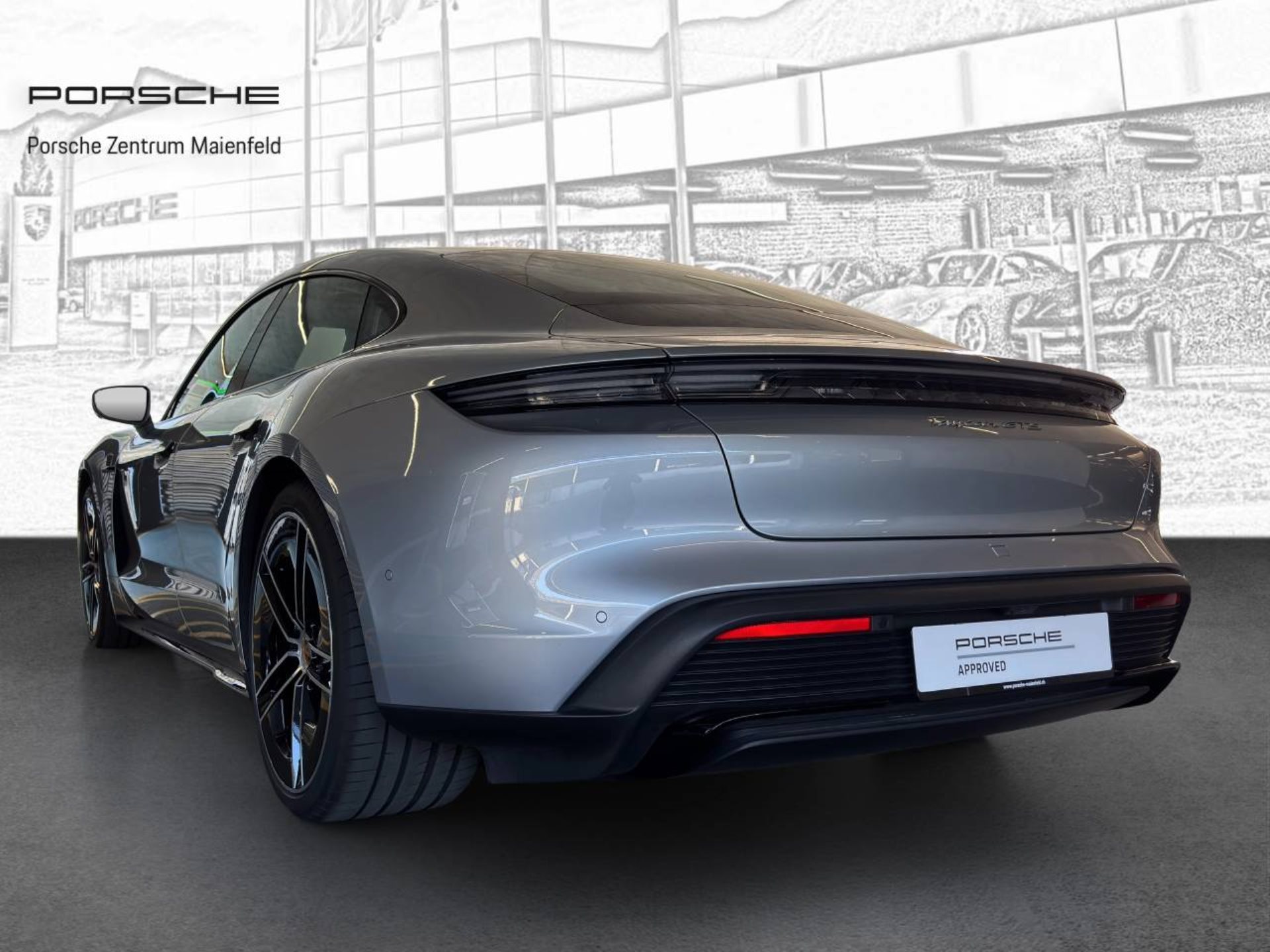 PORSCHE Taycan GTS-image-2