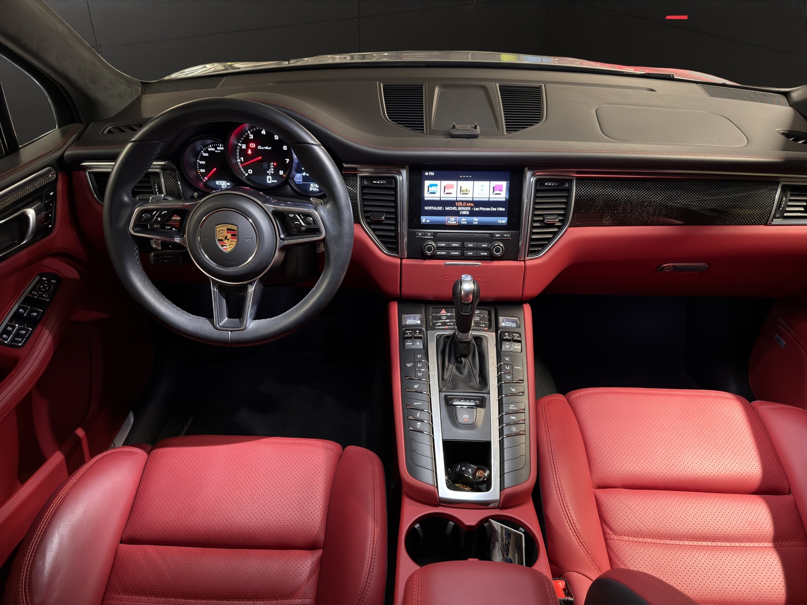 PORSCHE Macan Turbo PDK-image-11