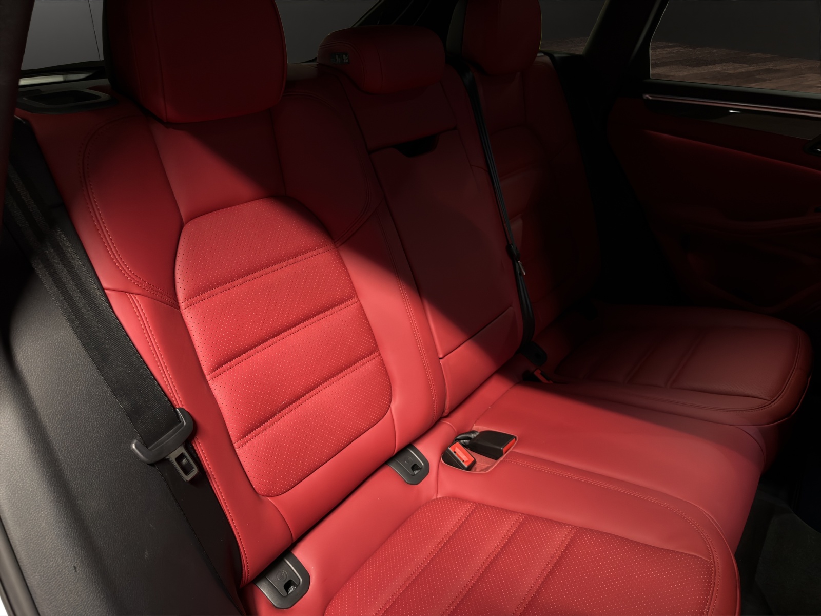 PORSCHE Macan Turbo PDK-image-15