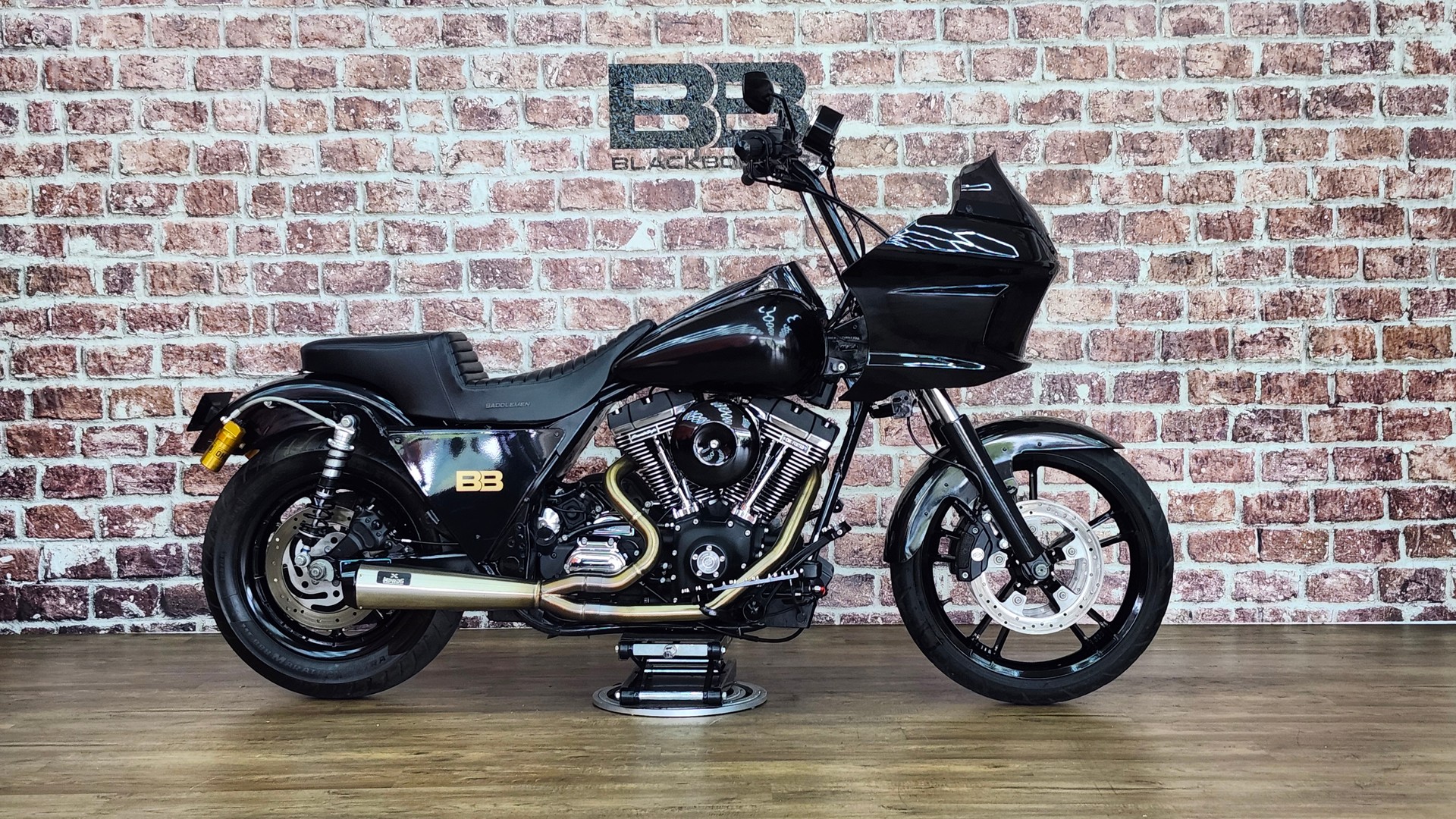 HARLEY-DAVIDSON Electra Glide Ultra Classic Umbau-showroom-element-1