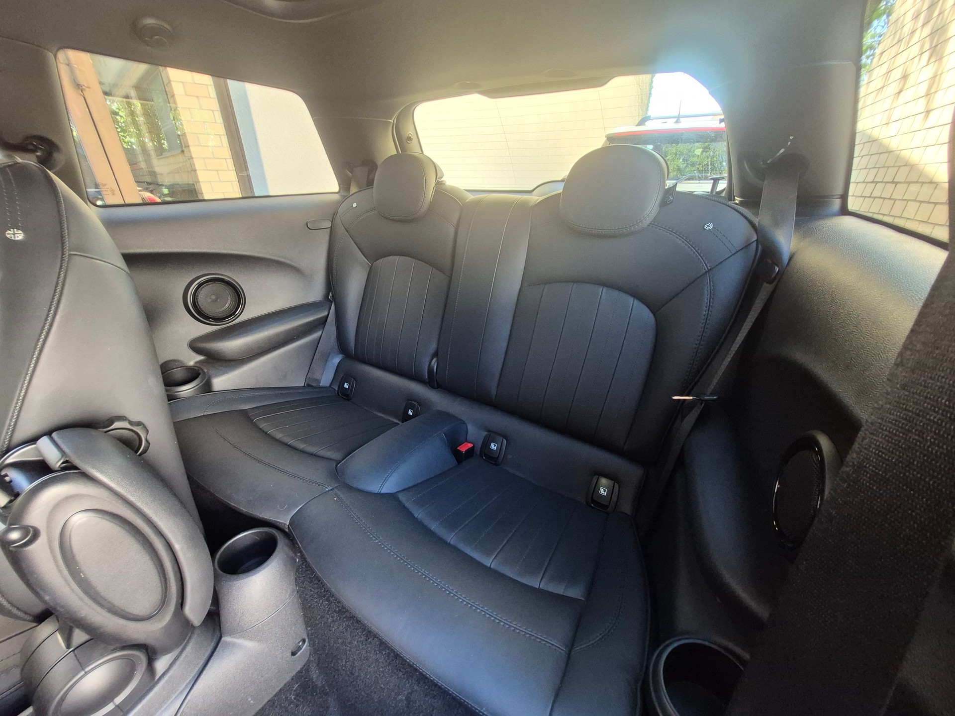 MINI Cooper SE-image-7