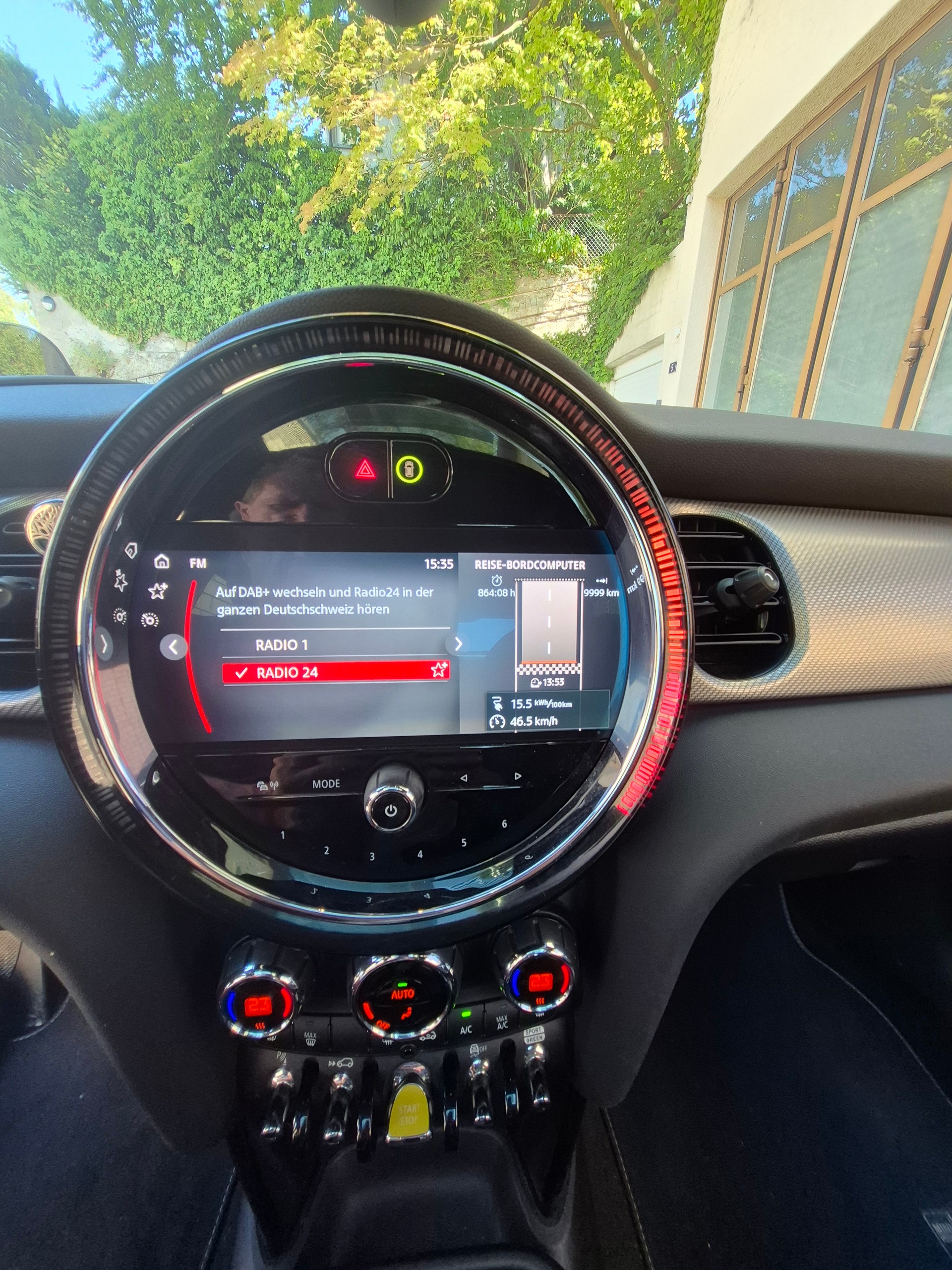 MINI Cooper SE-image-10