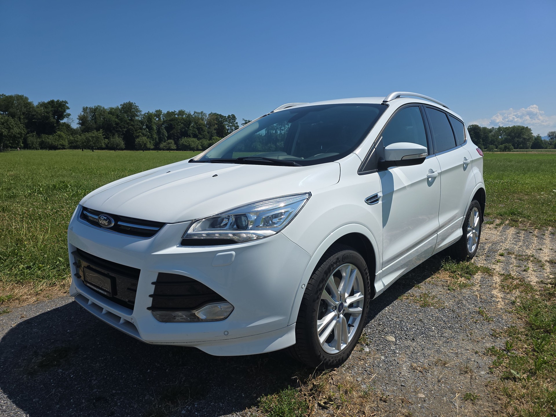 FORD Kuga 2.0 TDCi Titanium 4WD PowerShift-image-3
