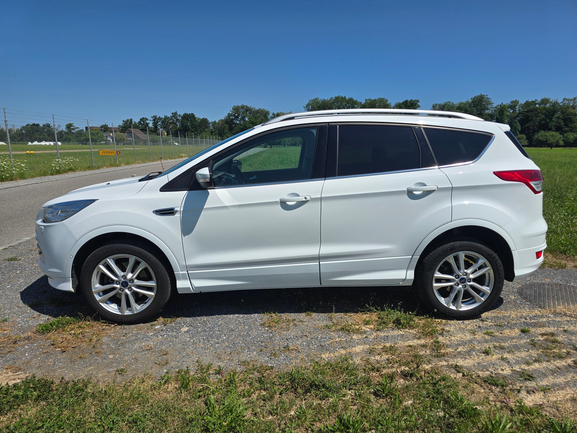 FORD Kuga 2.0 TDCi Titanium 4WD PowerShift-image-6