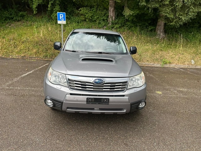 SUBARU Forester 2.0D X Swiss-image-0
