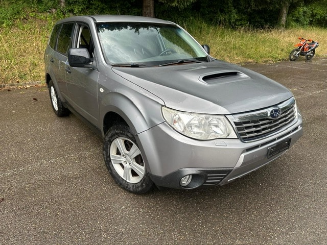 SUBARU Forester 2.0D X Swiss-image-2