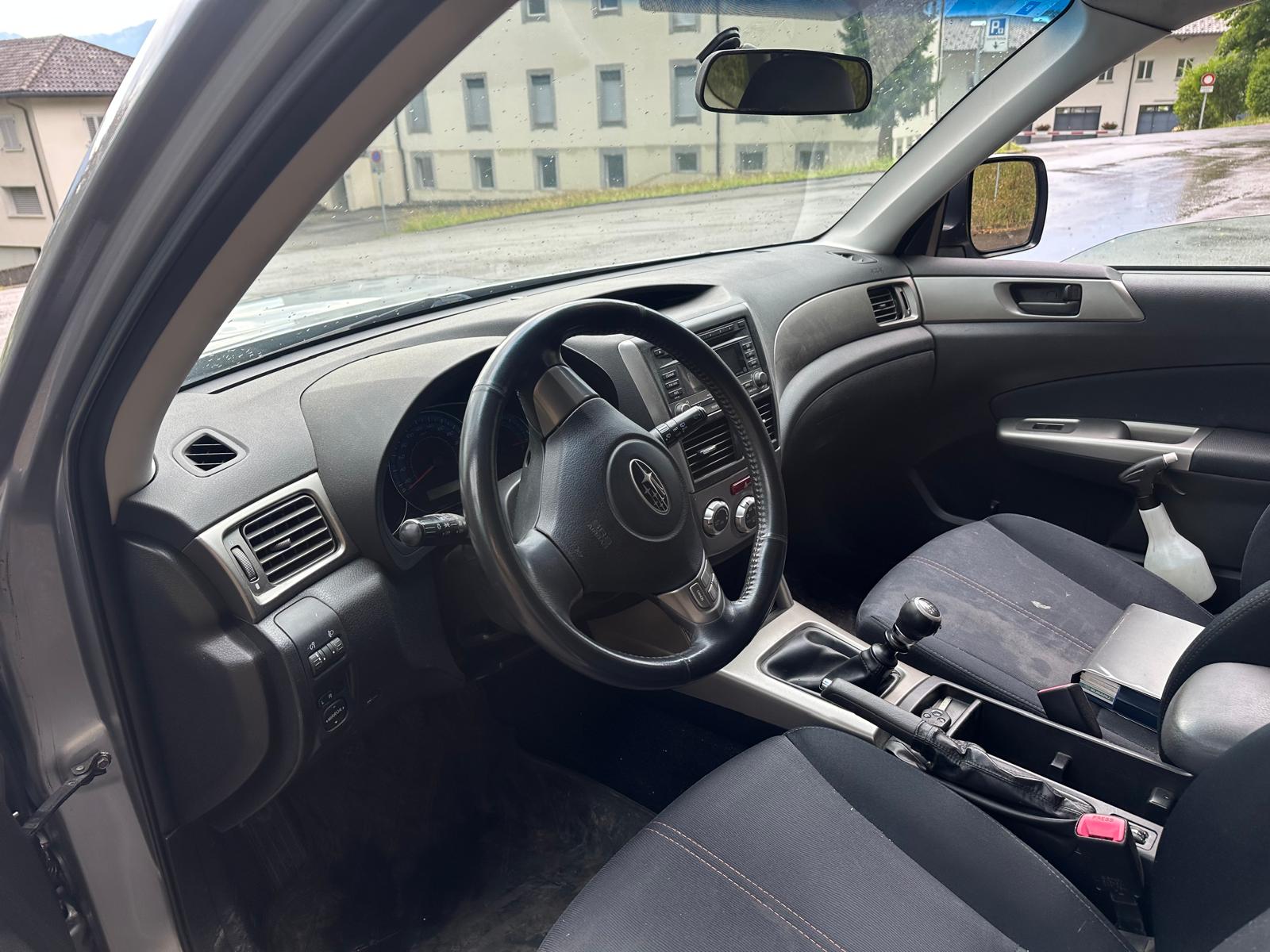 SUBARU Forester 2.0D X Swiss-image-3